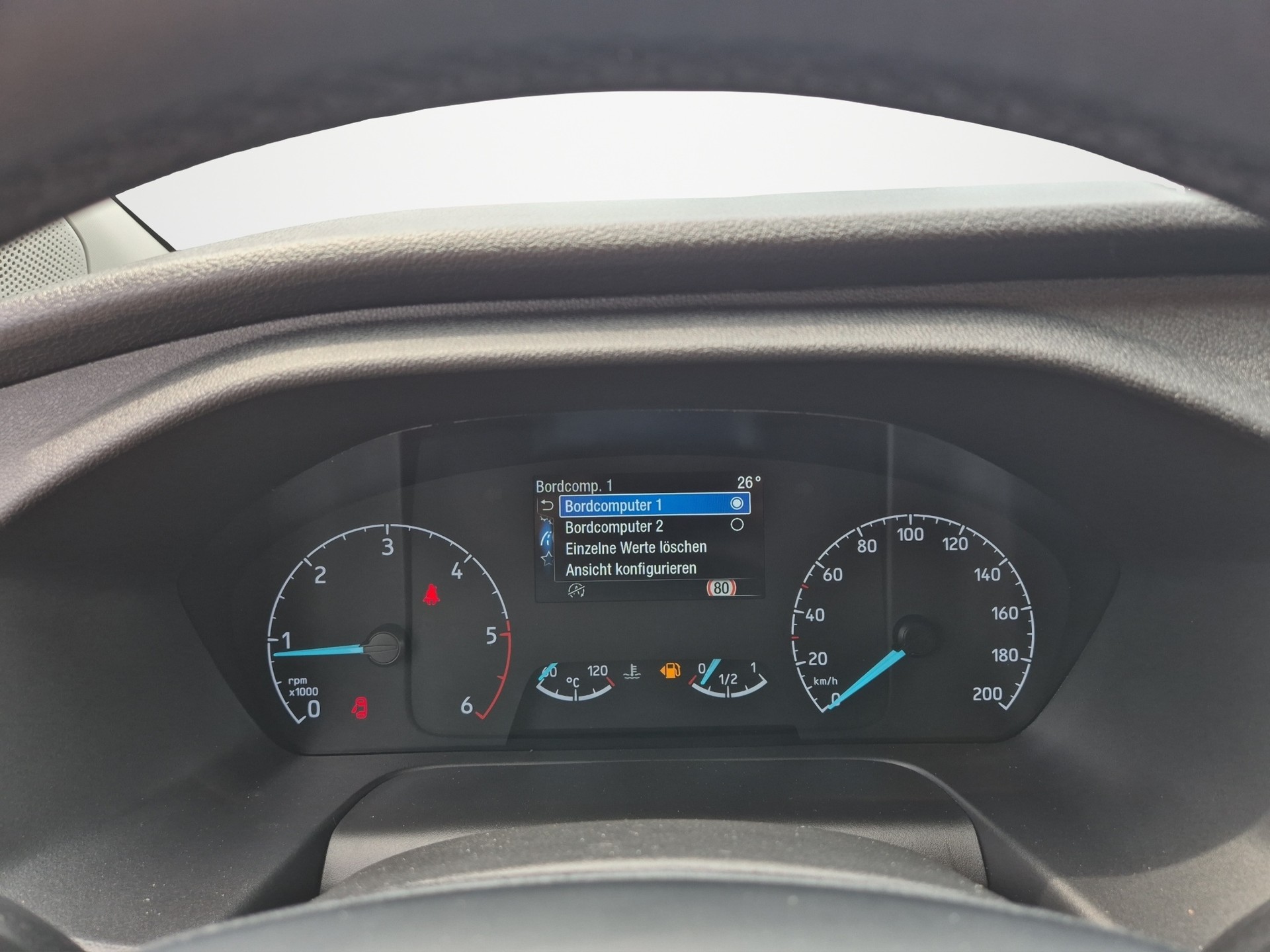FORD Transit Custom Van 300 L2H1 Trend-image-9
