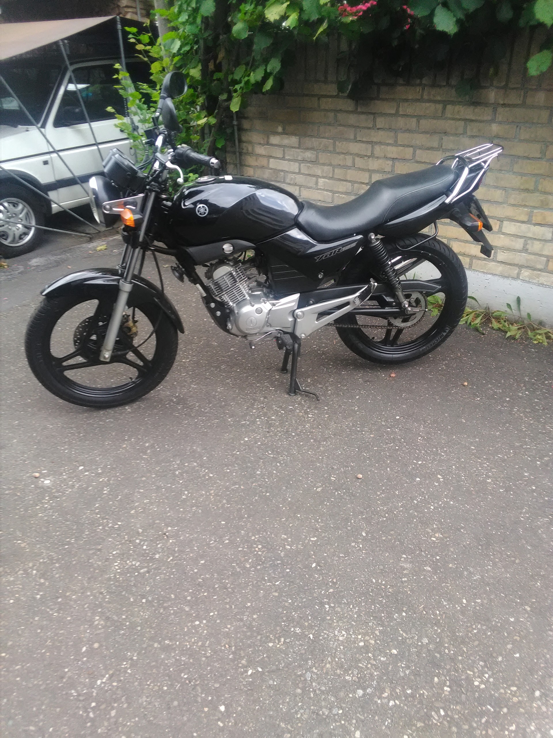 YAMAHA YBR 125