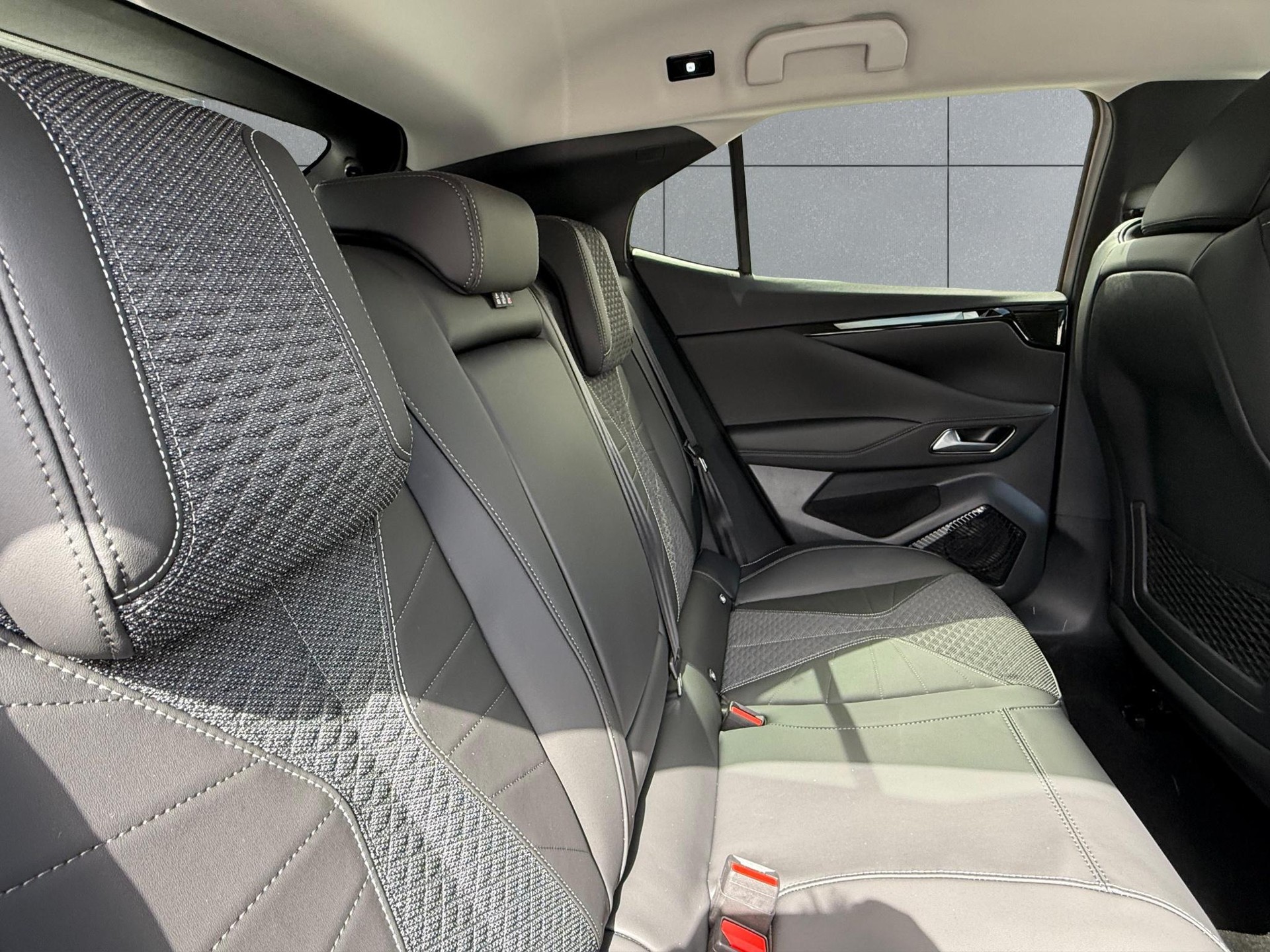 DS AUTOMOBILES 4 1.2 Hybrid Pallas-image-8