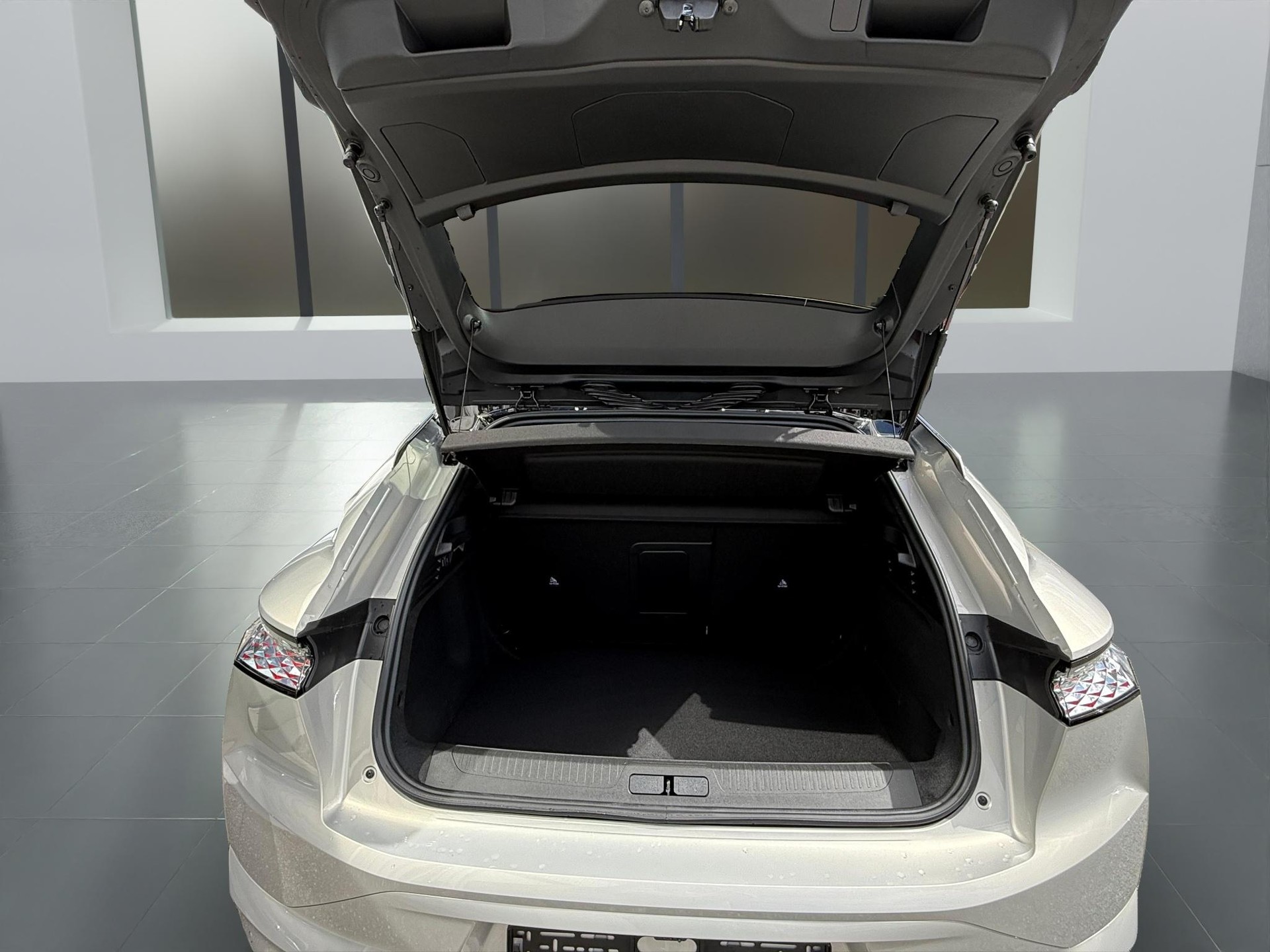 DS AUTOMOBILES 4 1.2 Hybrid Pallas-image-9