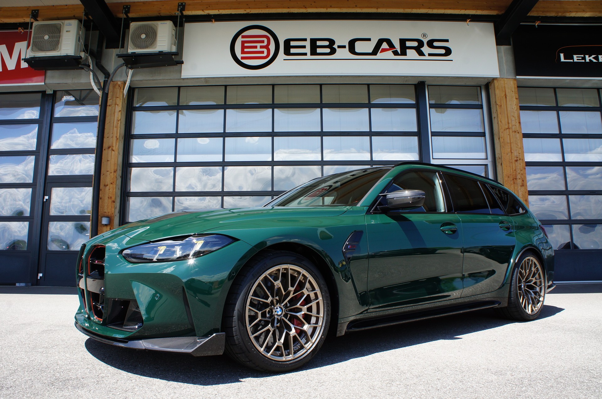 BMW M3 CS Touring xDrive-image-0