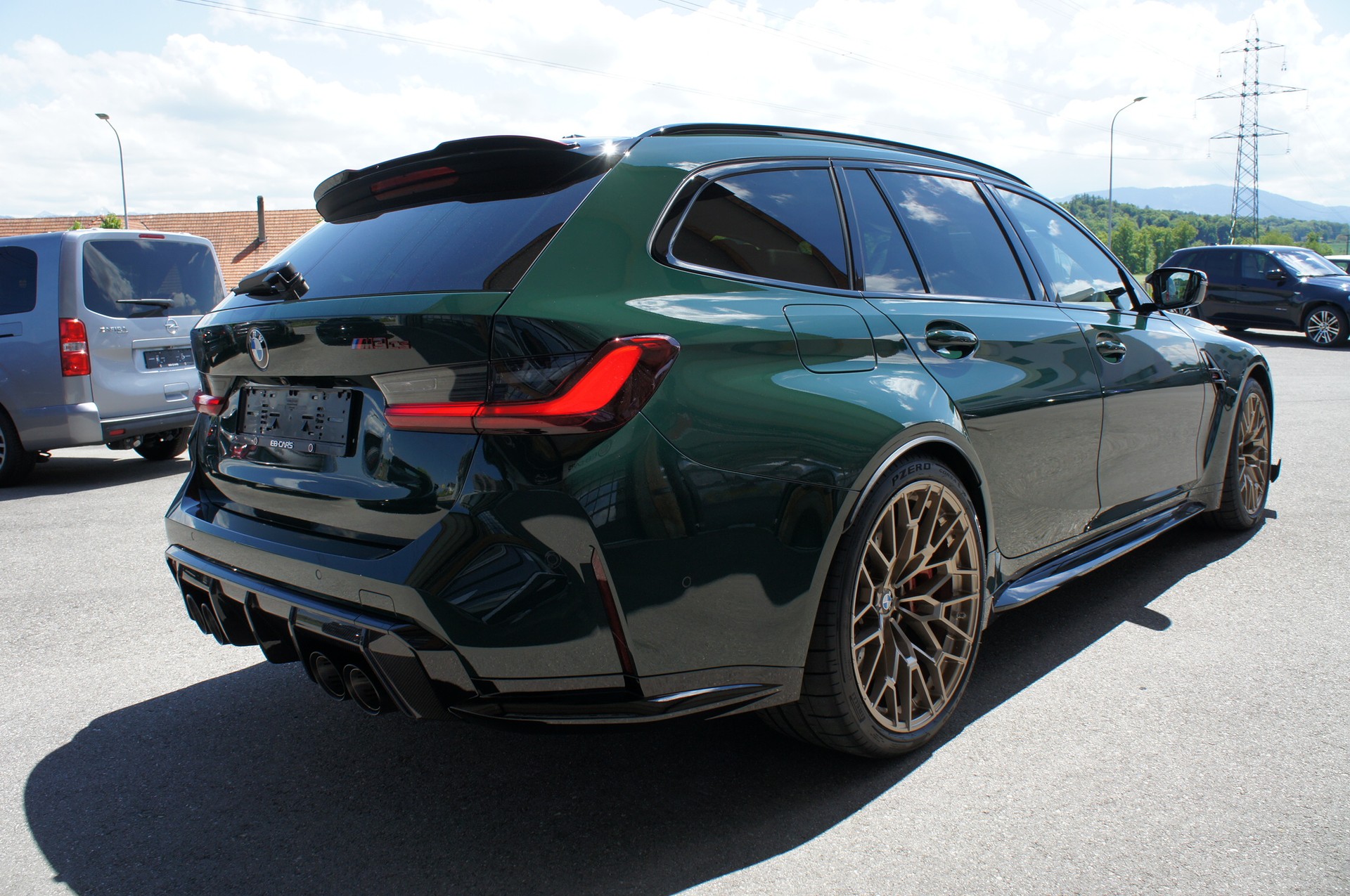 BMW M3 CS Touring xDrive-image-4