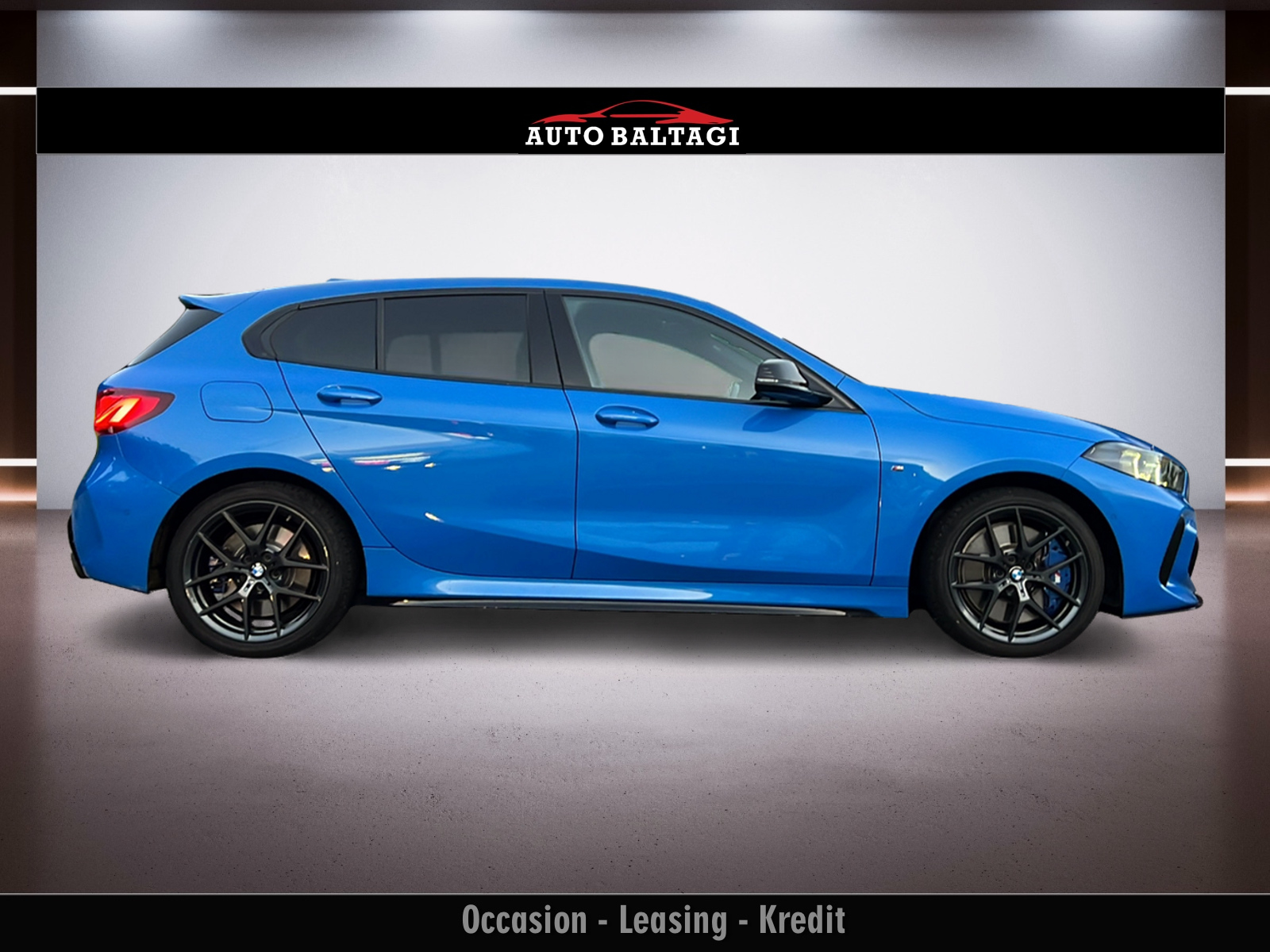 BMW M135i xDrive Steptronic-image-1
