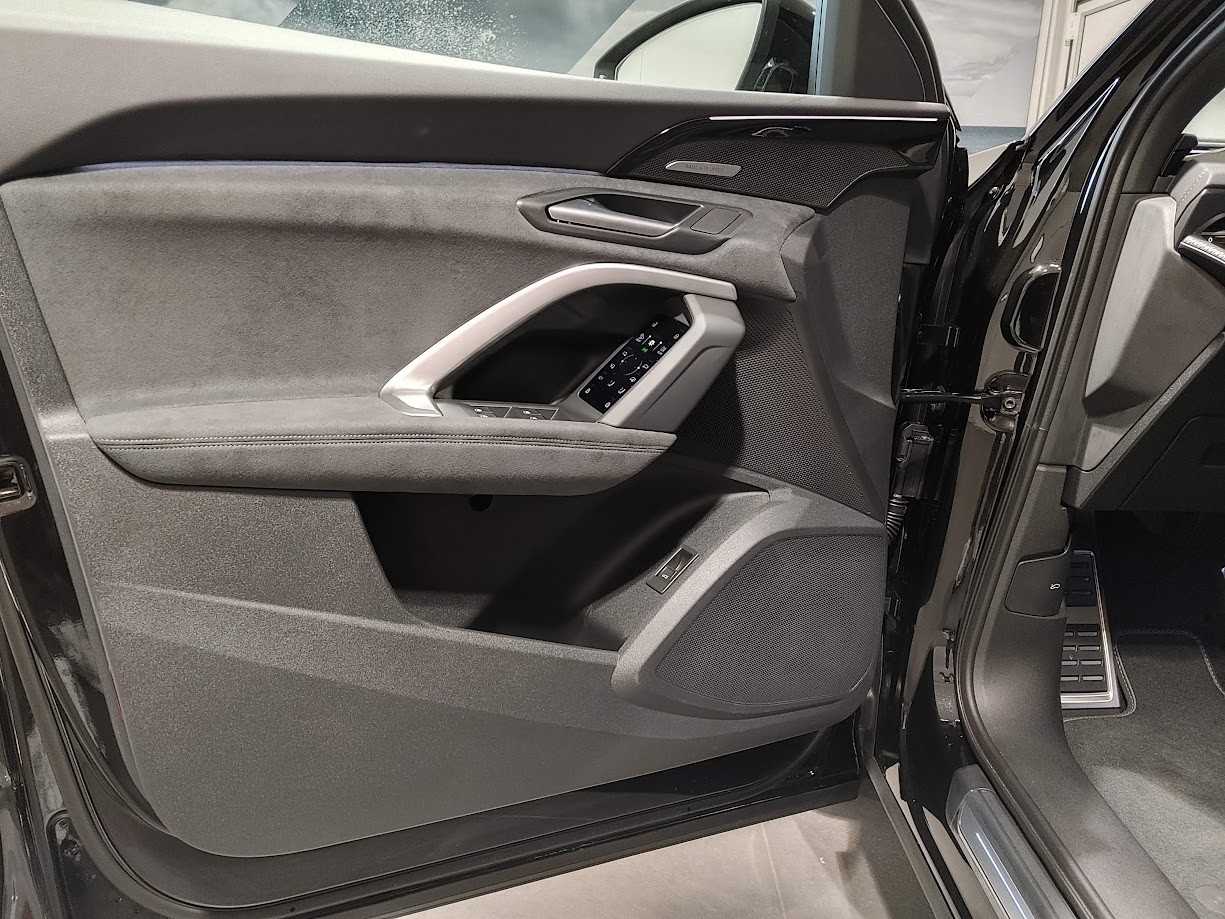 AUDI Q5 e-hybrid quattro 270 kW S-tronic-image-2