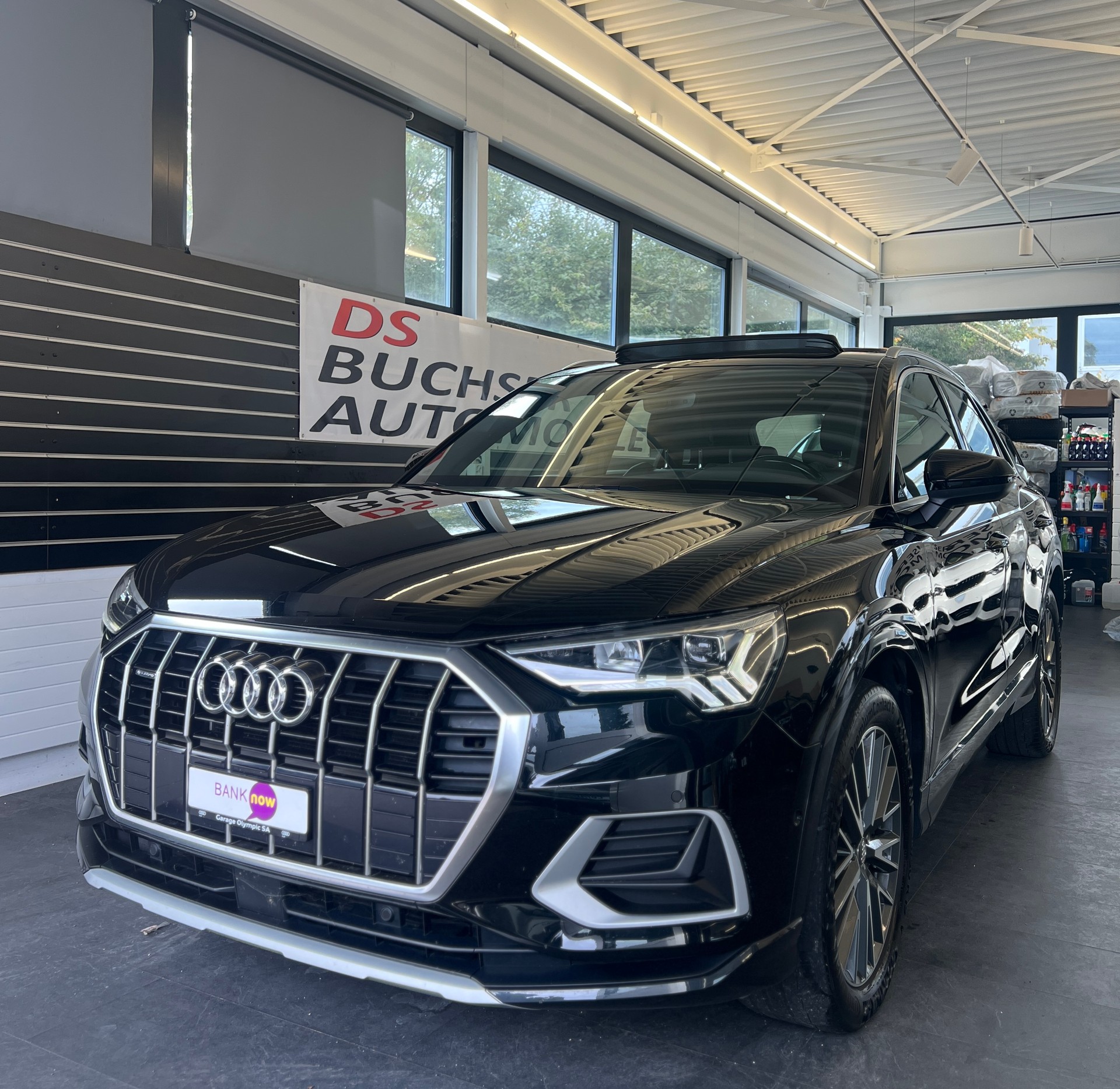 AUDI Q3 40 TFSI quattro S-tronic-image-1