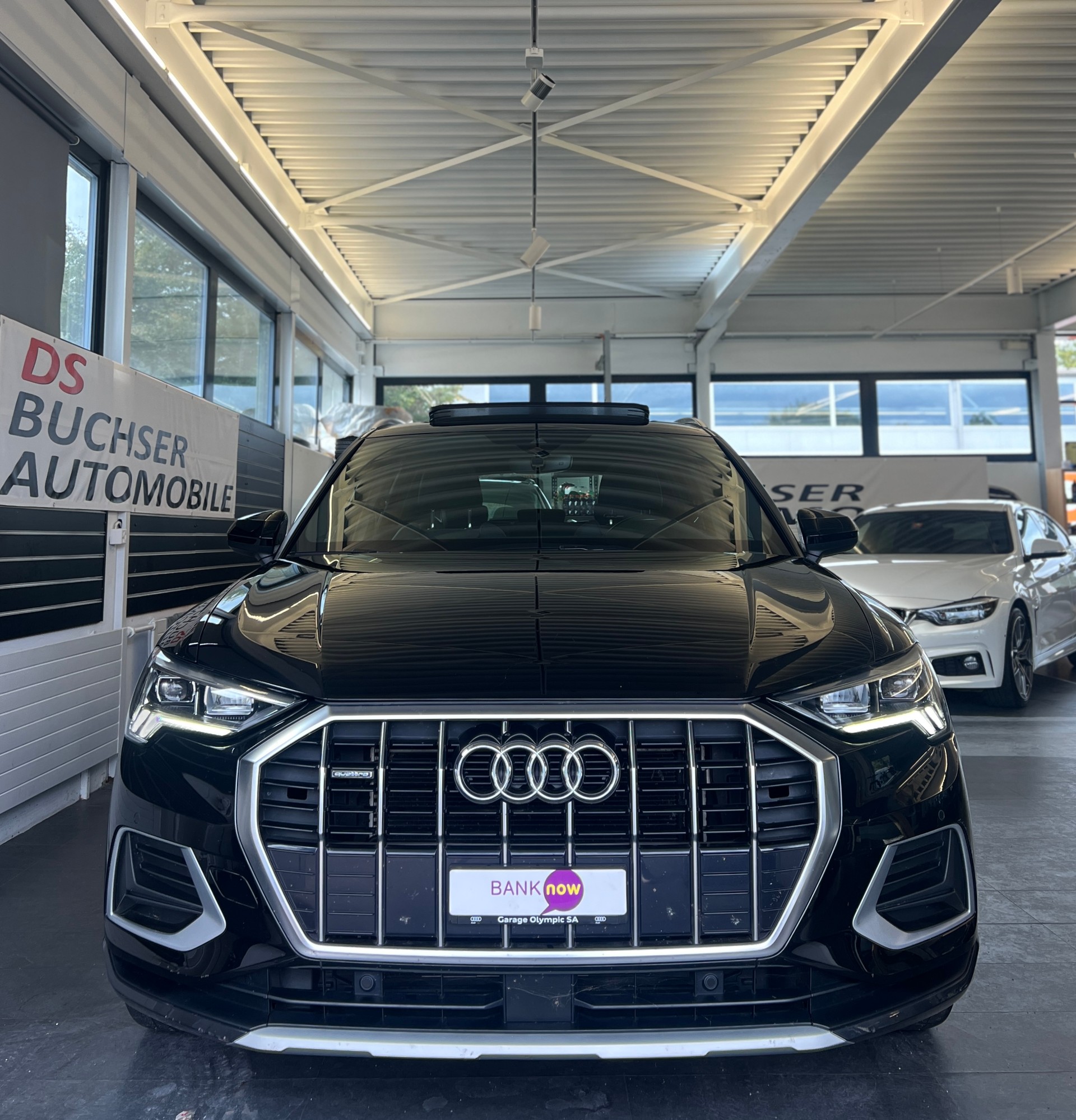 AUDI Q3 40 TFSI quattro S-tronic-image-2