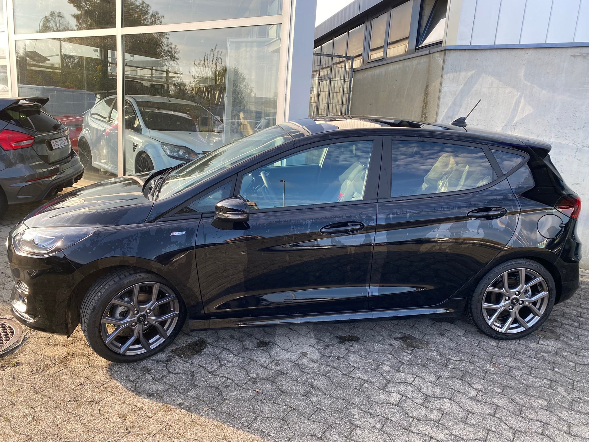 FORD Fiesta 1.0 SCTi MHEV ST Line X Automat-image-8