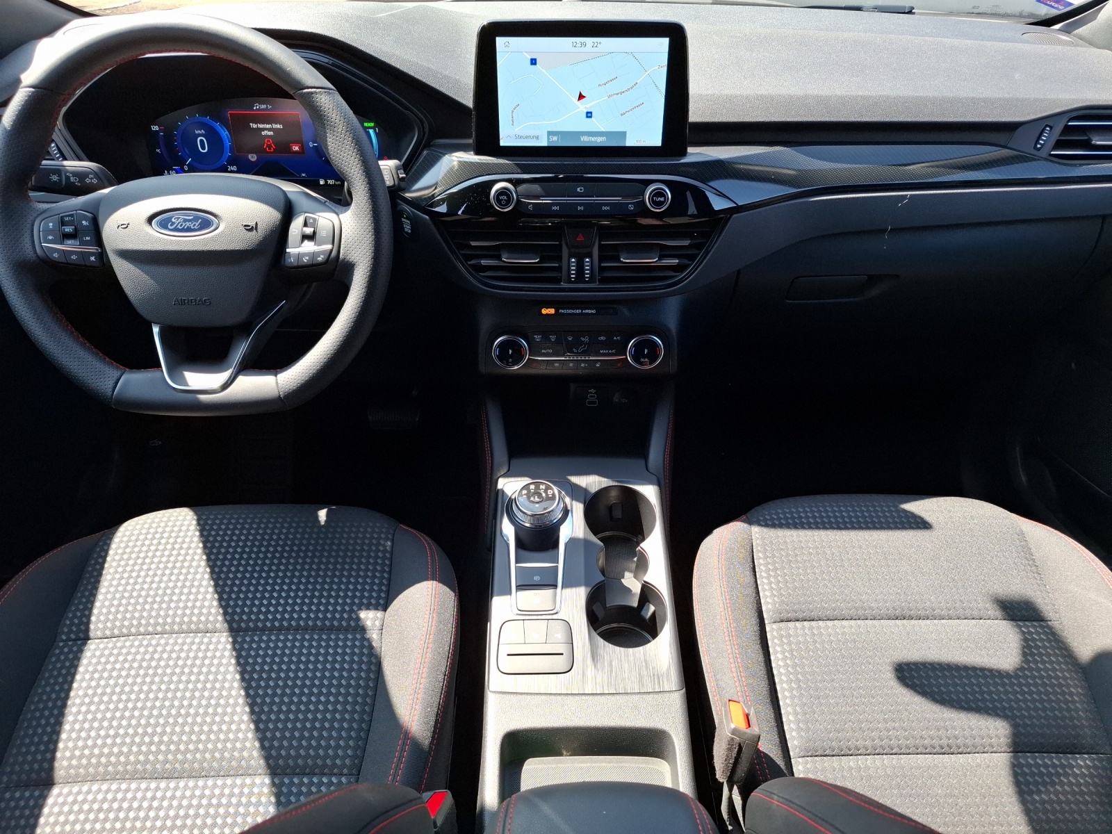 FORD Kuga 2.5 Hybrid ST-Line 4x4-image-3