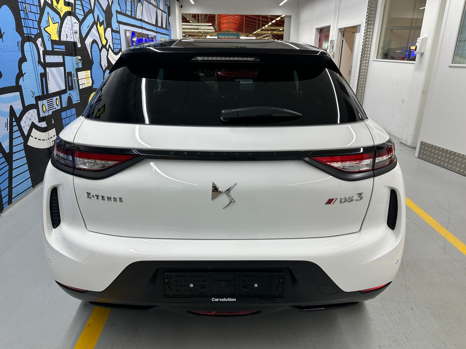 DS AUTOMOBILES DS 3 Crossback E-Tense 136 Performance Line-image-4
