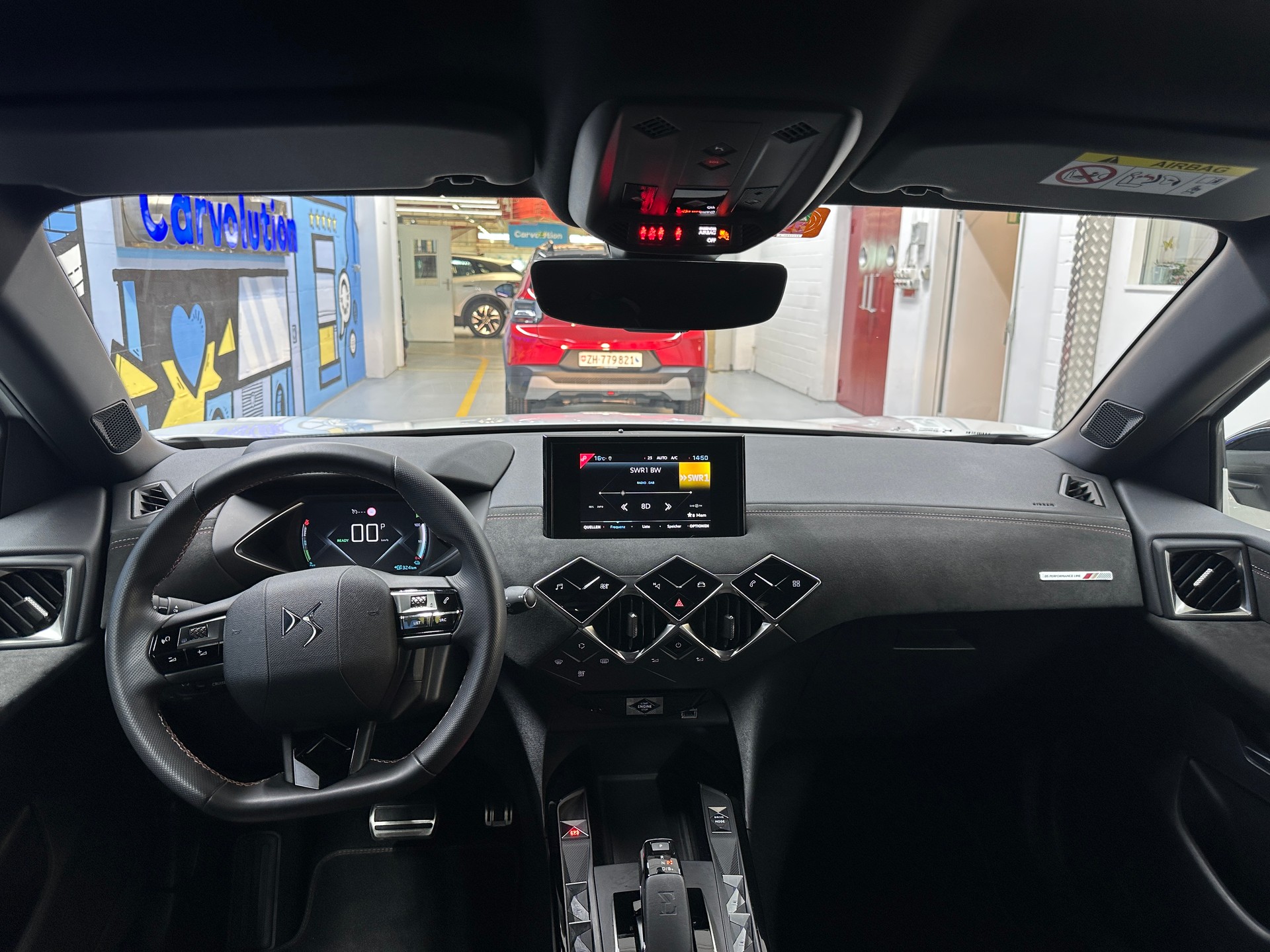 DS AUTOMOBILES DS 3 Crossback E-Tense 136 Performance Line-image-9