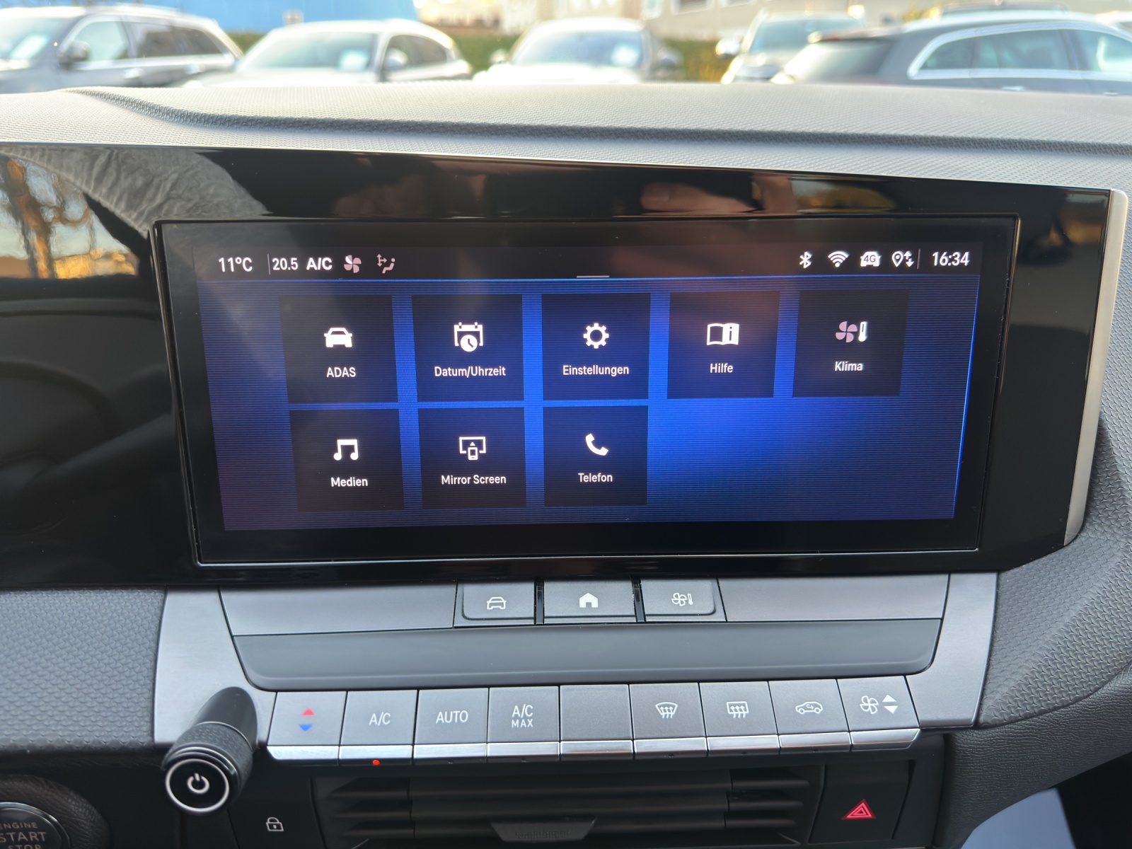 OPEL Astra 1.2i Turbo Ultimate-image-27