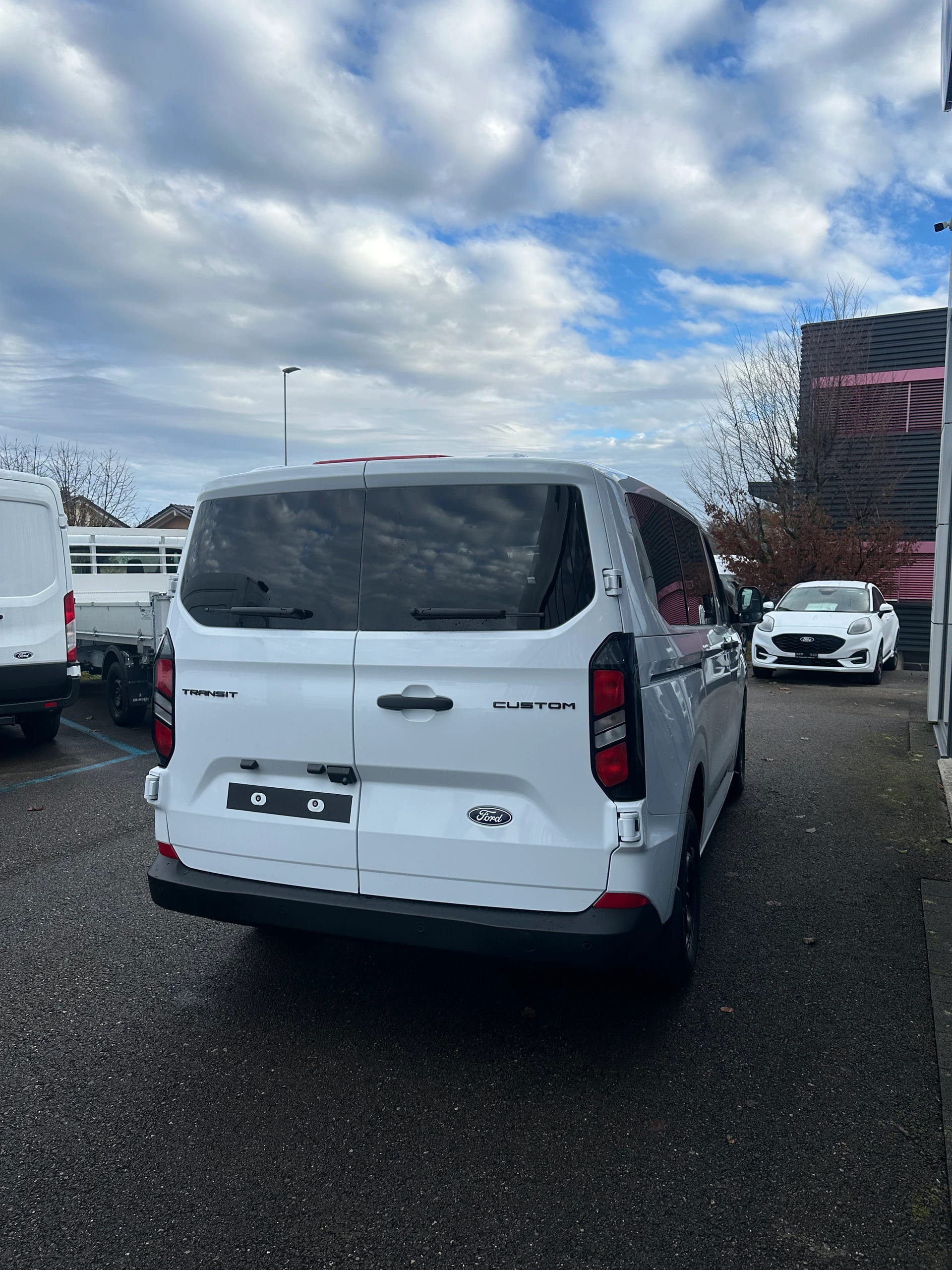 FORD Transit C combi 320 L1 2.0 Eco Trend/136CV/Aut.-image-6