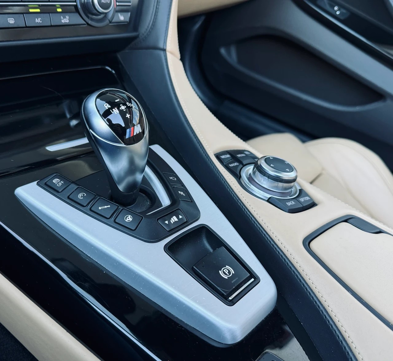 BMW M6 Cabrio Drivelogic-image-21