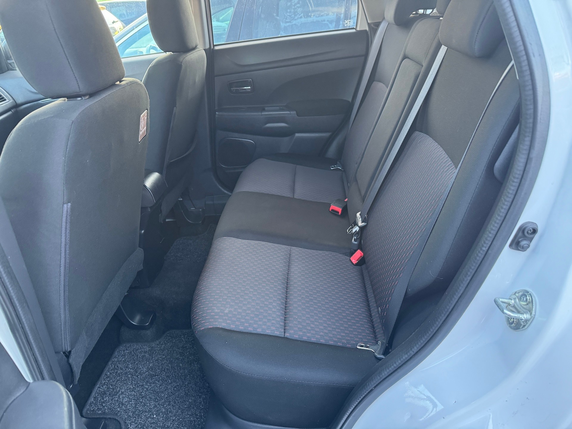 MITSUBISHI ASX 2.2 DID Style Hyaku Edition 4WD Automatic-image-9