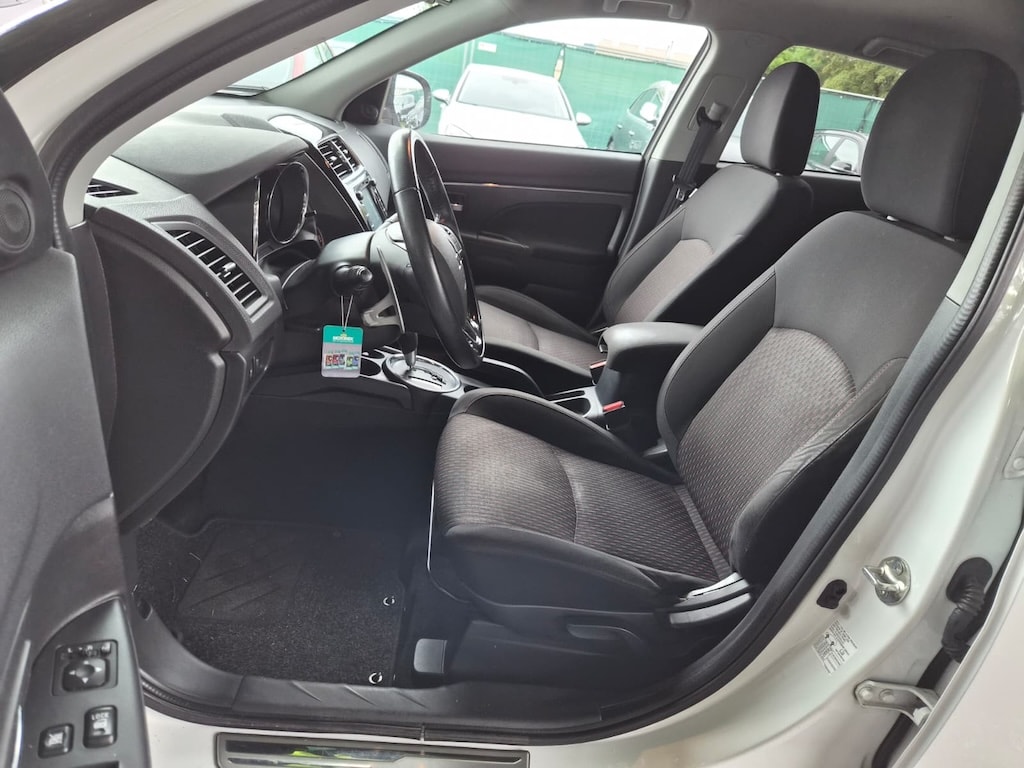MITSUBISHI ASX 2.2 DID Style Hyaku Edition 4WD Automatic-image-7