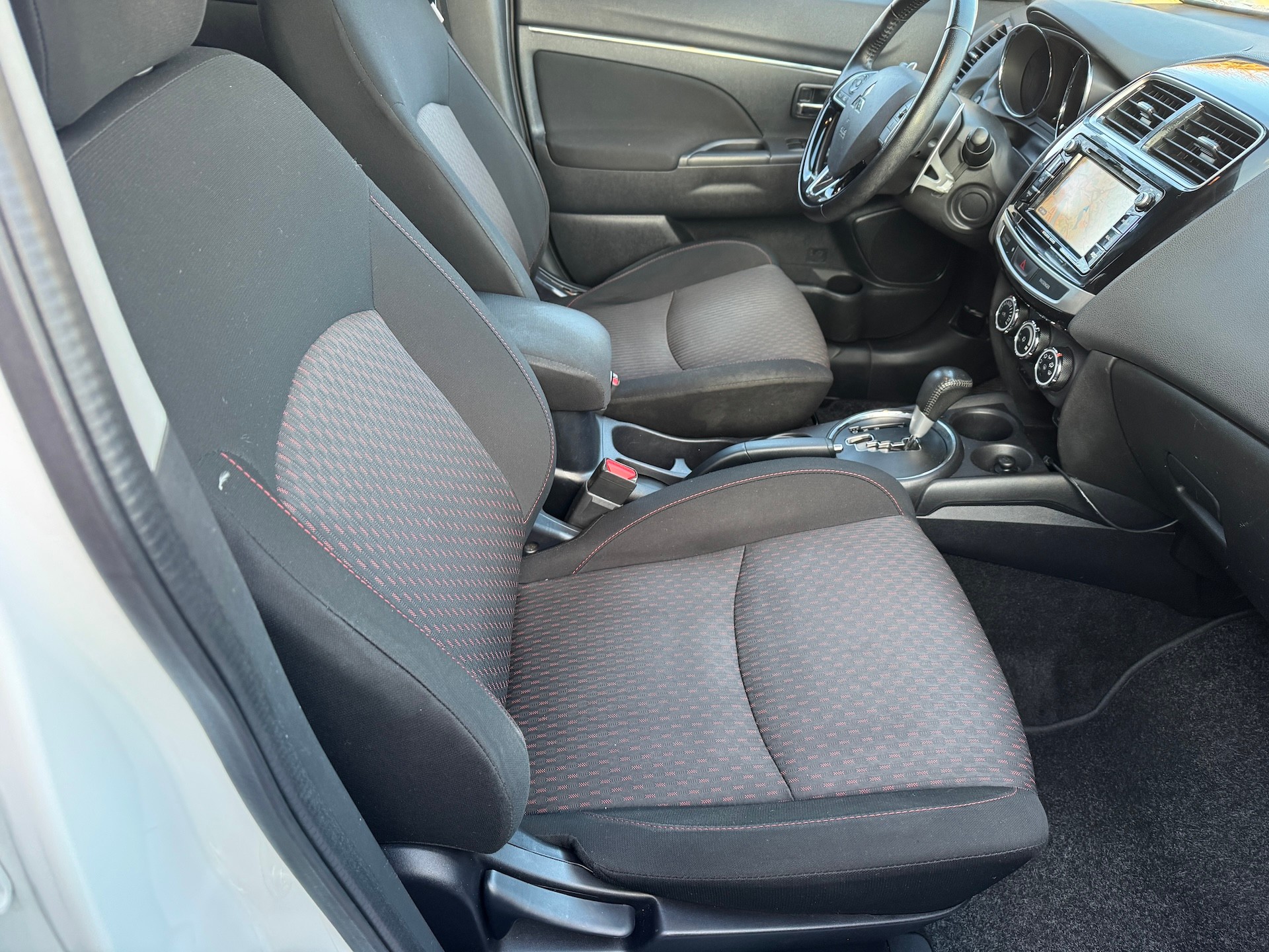 MITSUBISHI ASX 2.2 DID Style Hyaku Edition 4WD Automatic-image-10