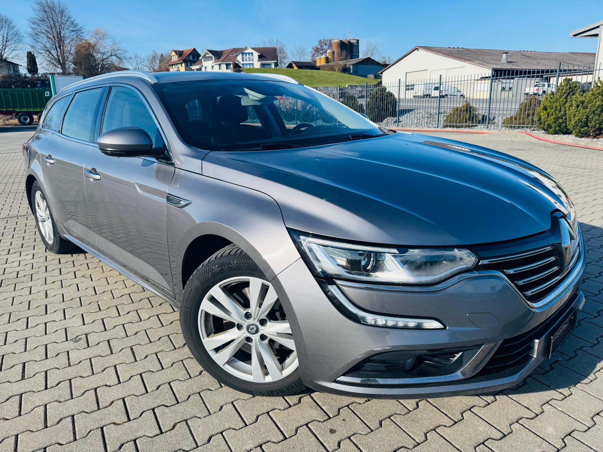 RENAULT Talisman Grandtour 2.0 Blue dCi Intens EDC-image-0