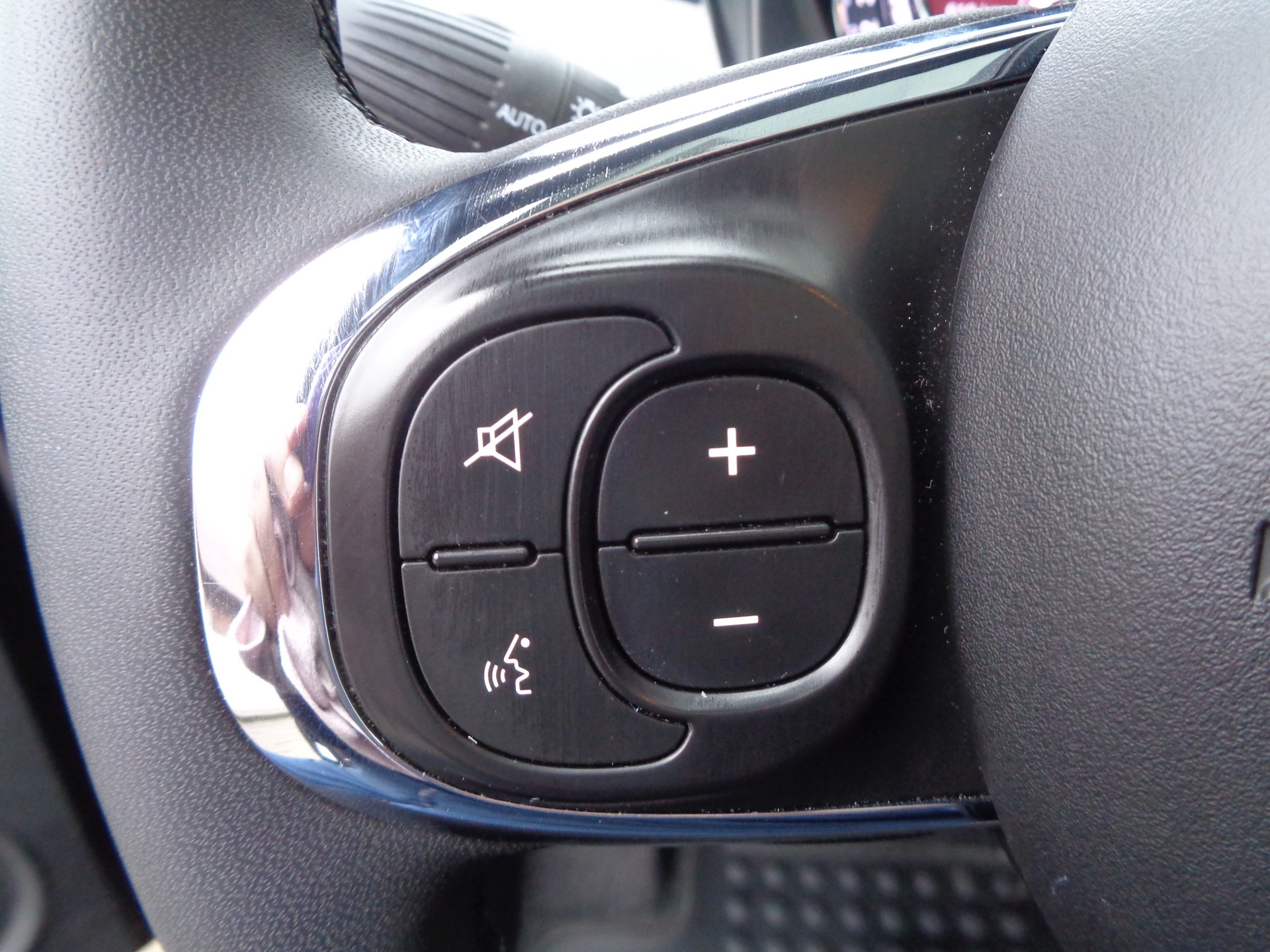FIAT 500 1.0 N3 MildHybrid Lounge-image-10