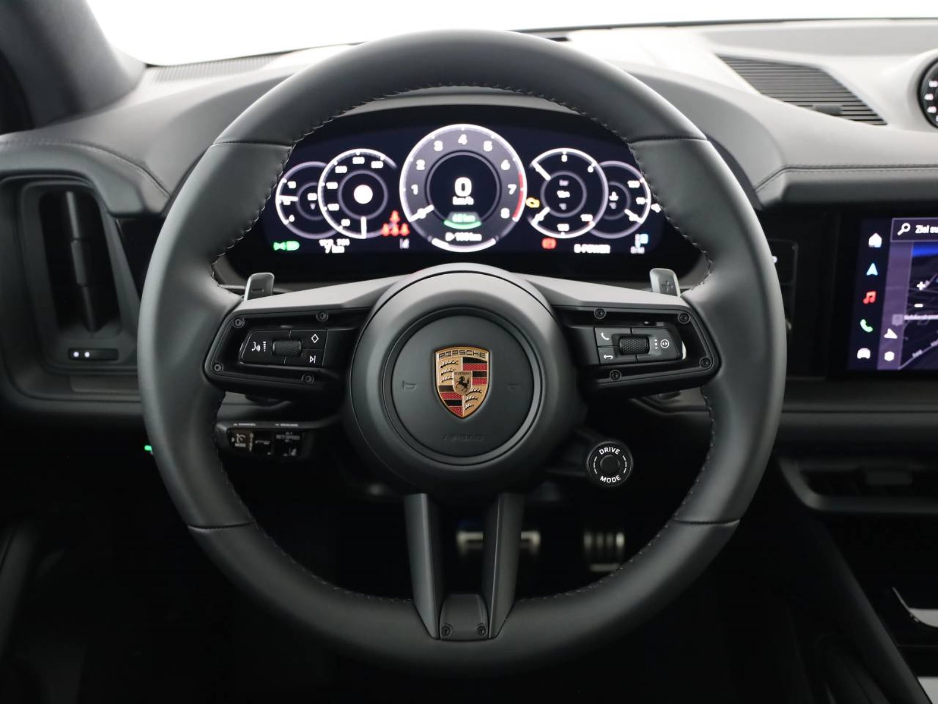 PORSCHE Cayenne S E-Hybrid Black Edition-image-3