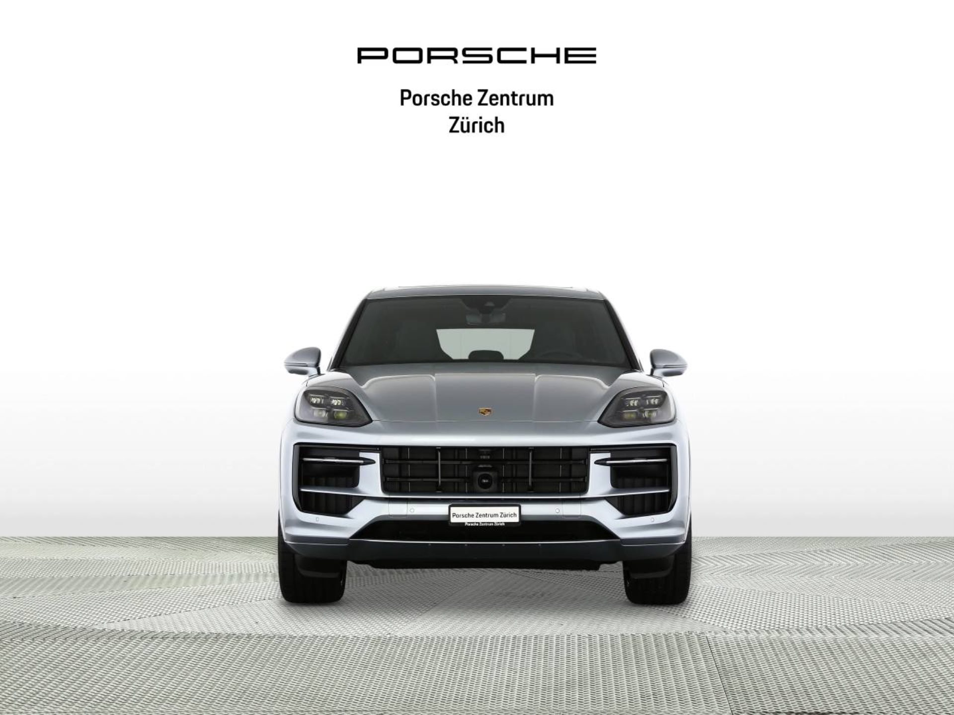 PORSCHE Cayenne S E-Hybrid Black Edition-image-6