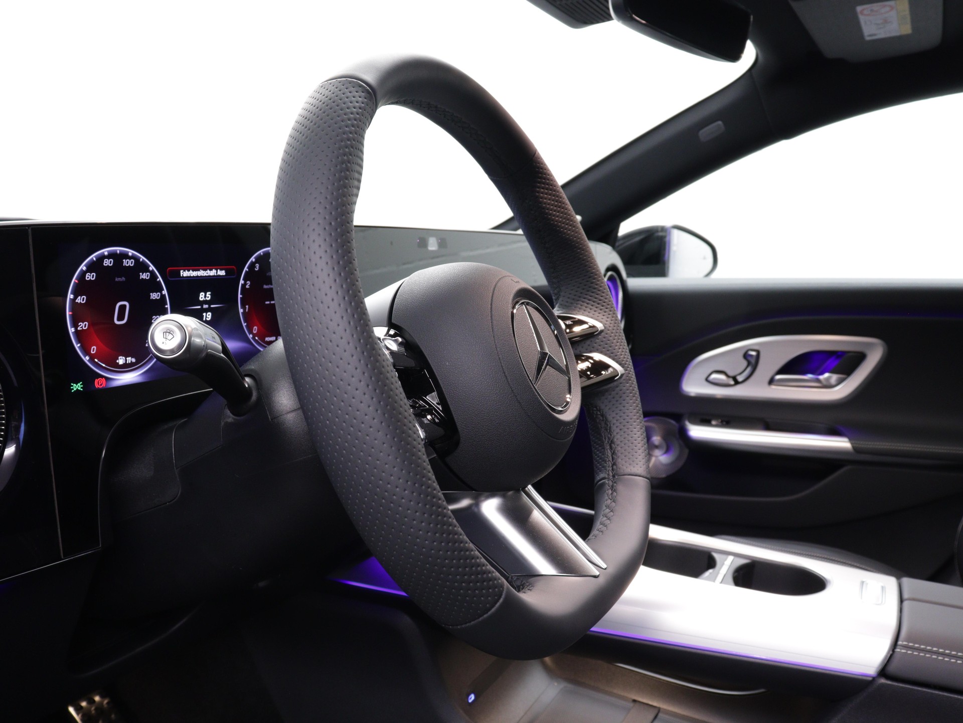 MERCEDES-BENZ CLA 220 AMG Line 4matic-image-6