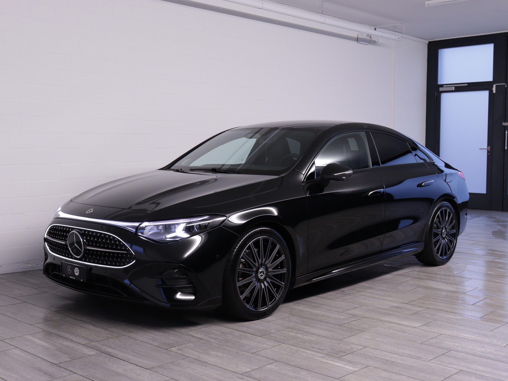 MERCEDES-BENZ CLA 220 AMG Line 4matic-image-0
