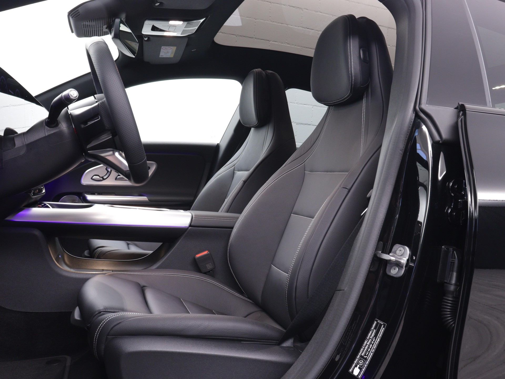 MERCEDES-BENZ CLA 220 AMG Line 4matic-image-7