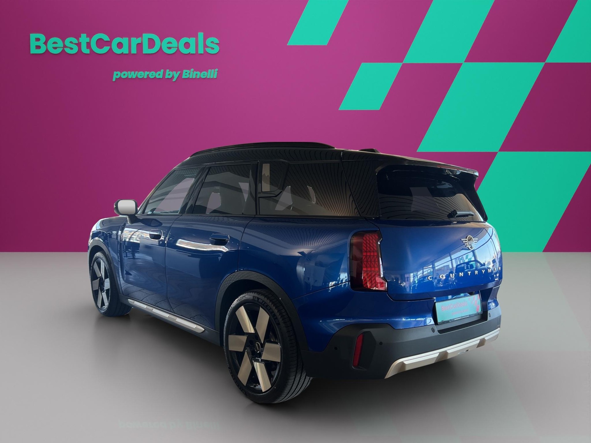 MINI Countryman E Favoured Trim-image-4