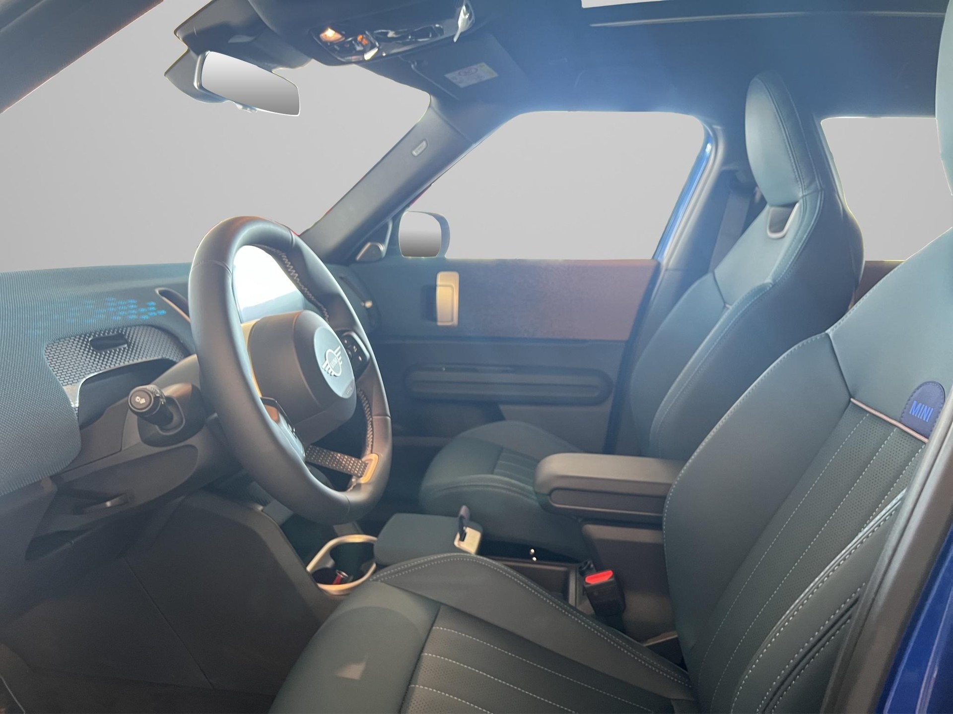 MINI Countryman E Favoured Trim-image-10