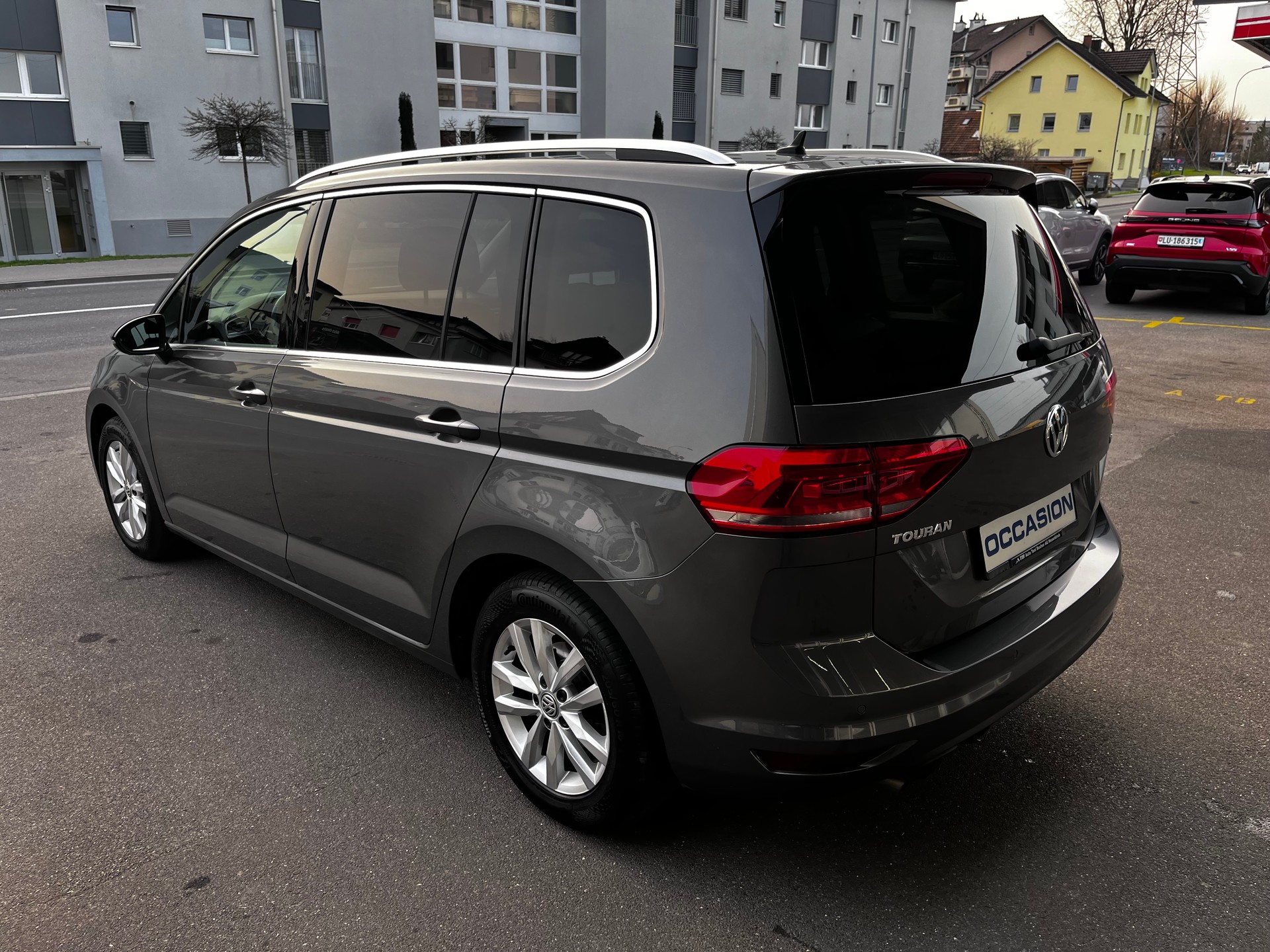 VW Touran 1.4 TSI BlueMotion Technology Highline DSG-showroom-element-2