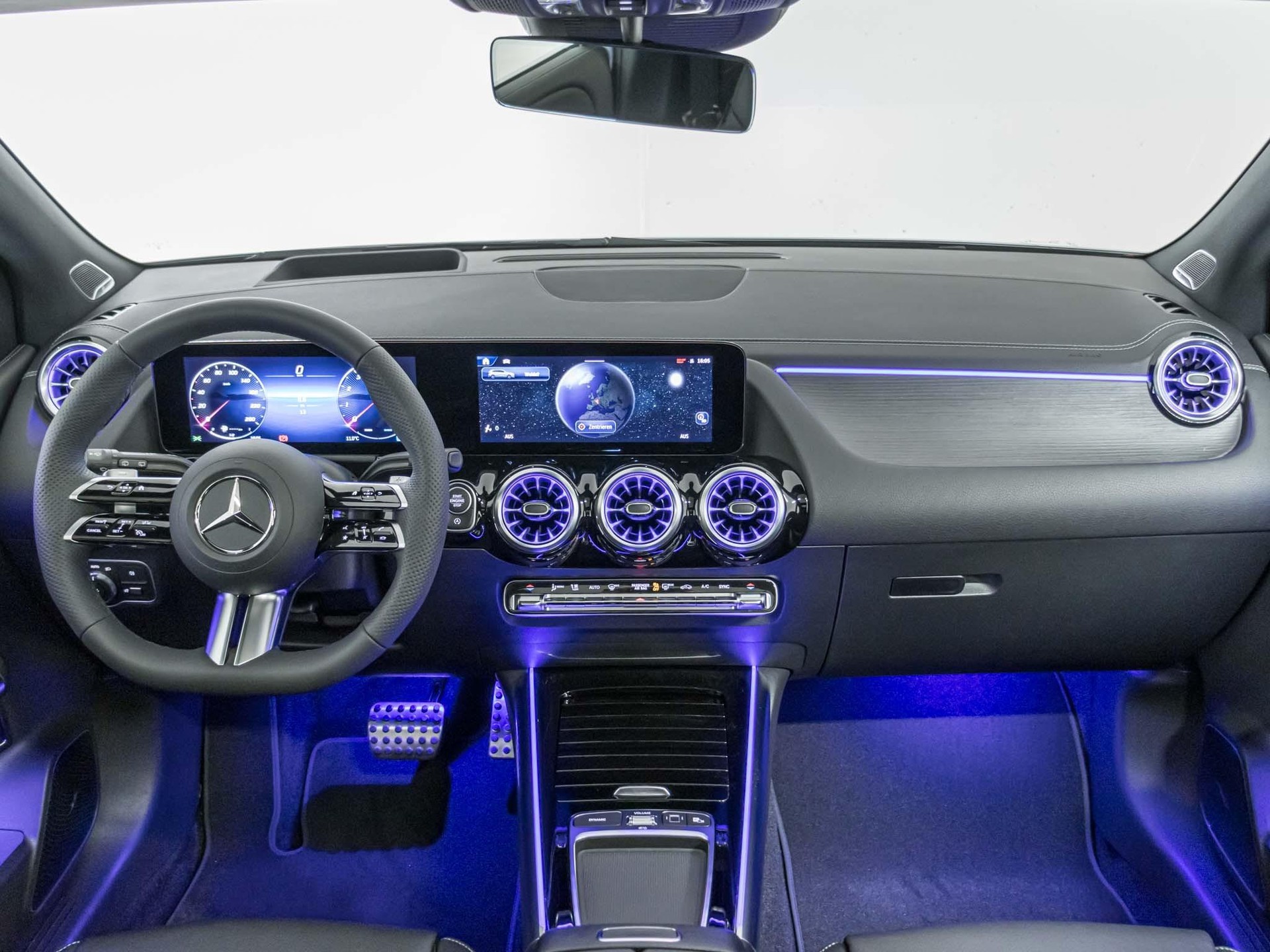 MERCEDES-BENZ B 250 4MATIC-image-11