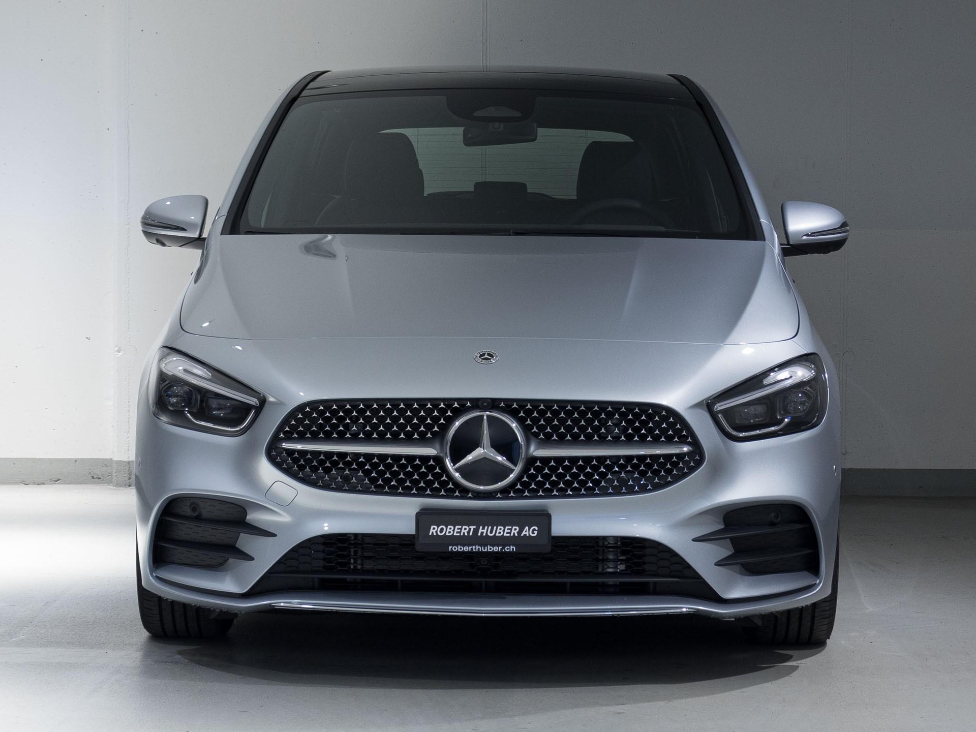 MERCEDES-BENZ B 250 4MATIC-image-2
