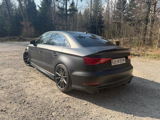 AUDI S3 Limousine 2.0 TFSI quattro S-tronic-image-1