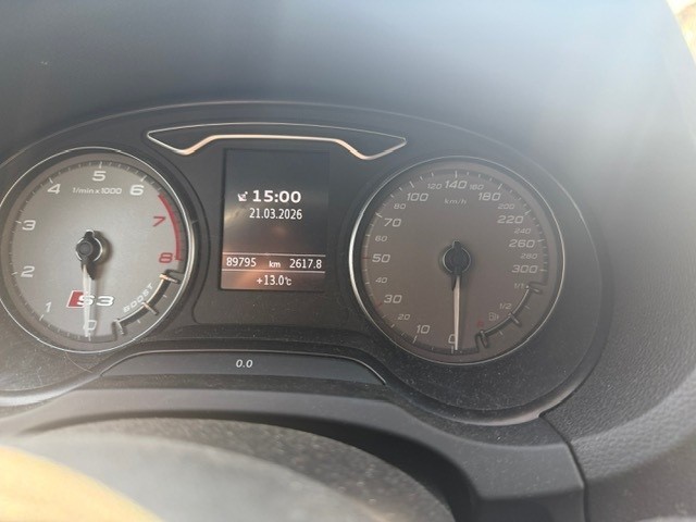 AUDI S3 Limousine 2.0 TFSI quattro S-tronic-image-9