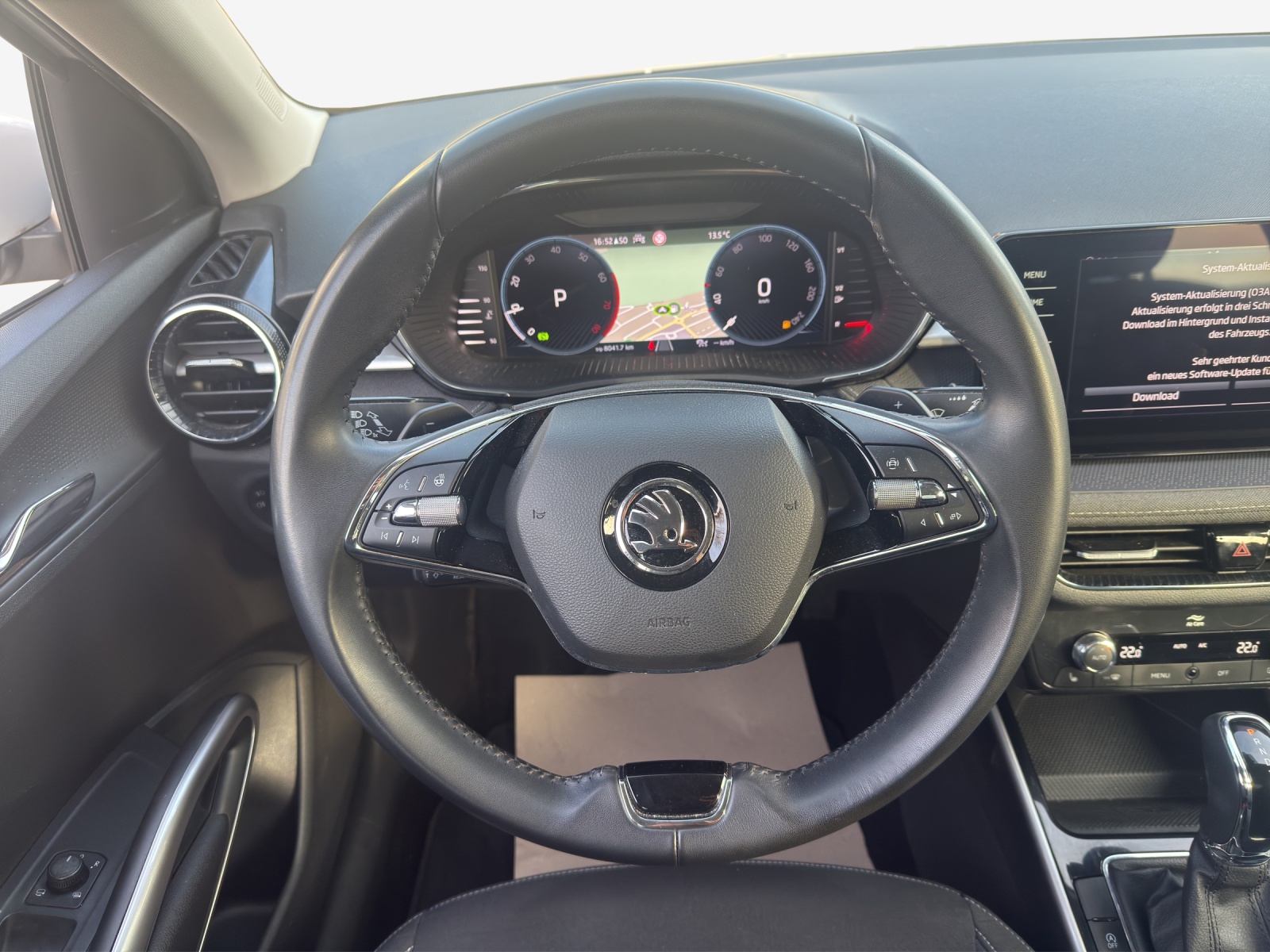 SKODA Fabia 1.0 TSI First Edition DSG-image-9