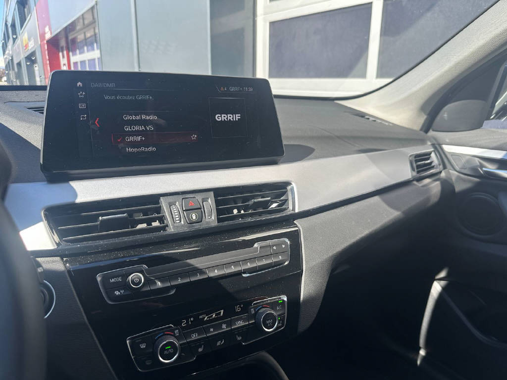 BMW X1 20i xDrive CH-image-7