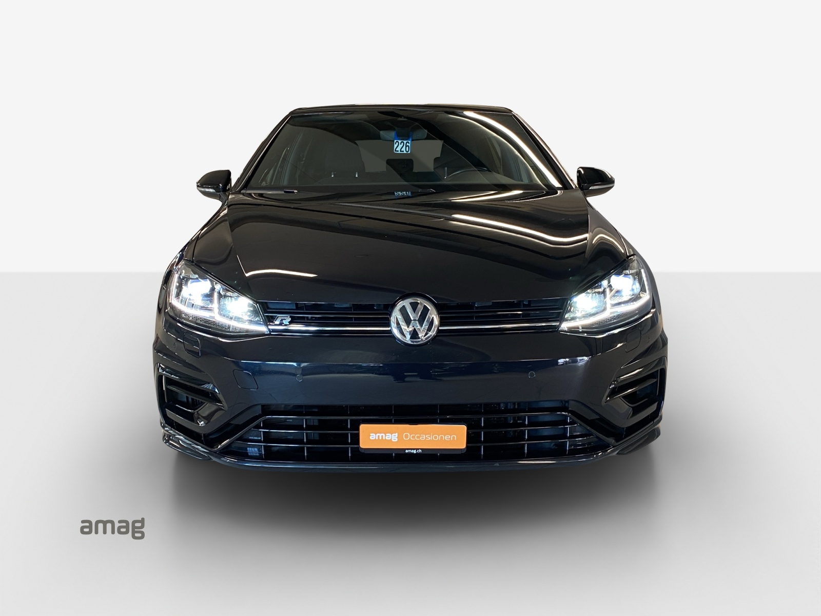 VW Golf 2.0 TSI R 4Motion DSG-image-6