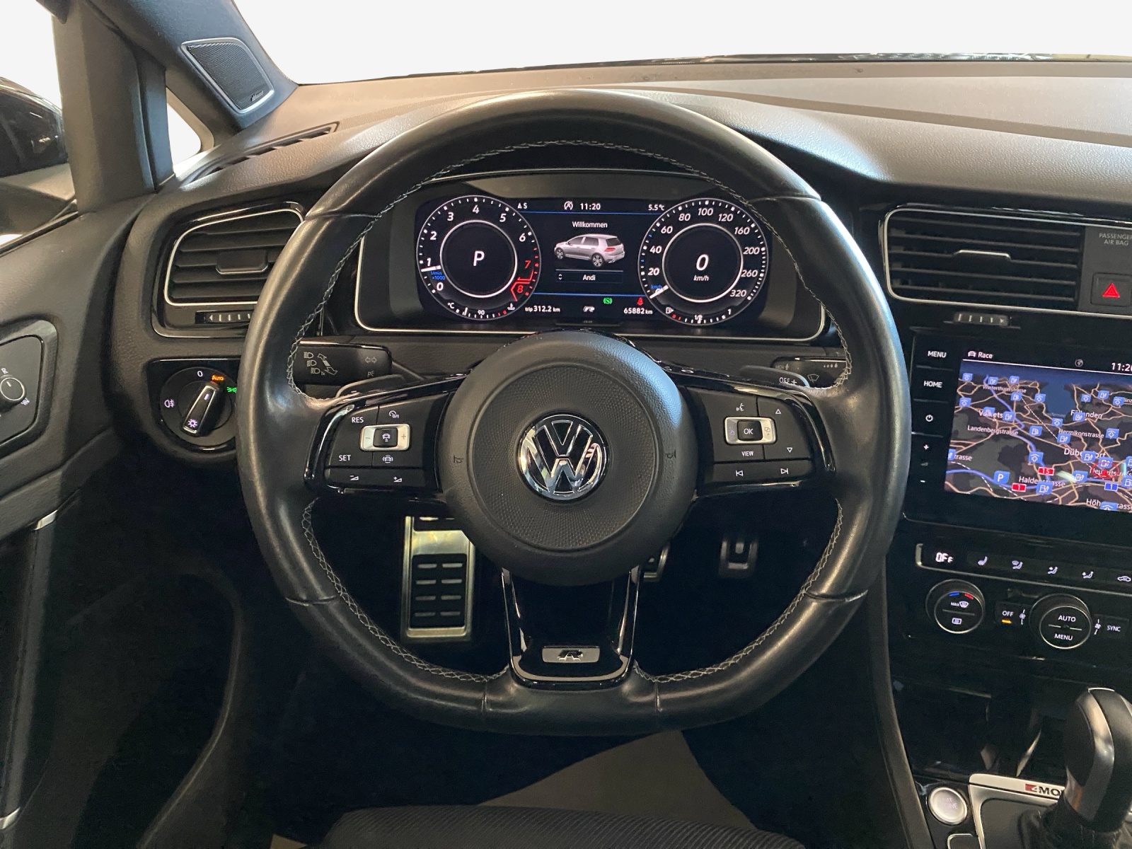 VW Golf 2.0 TSI R 4Motion DSG-image-9