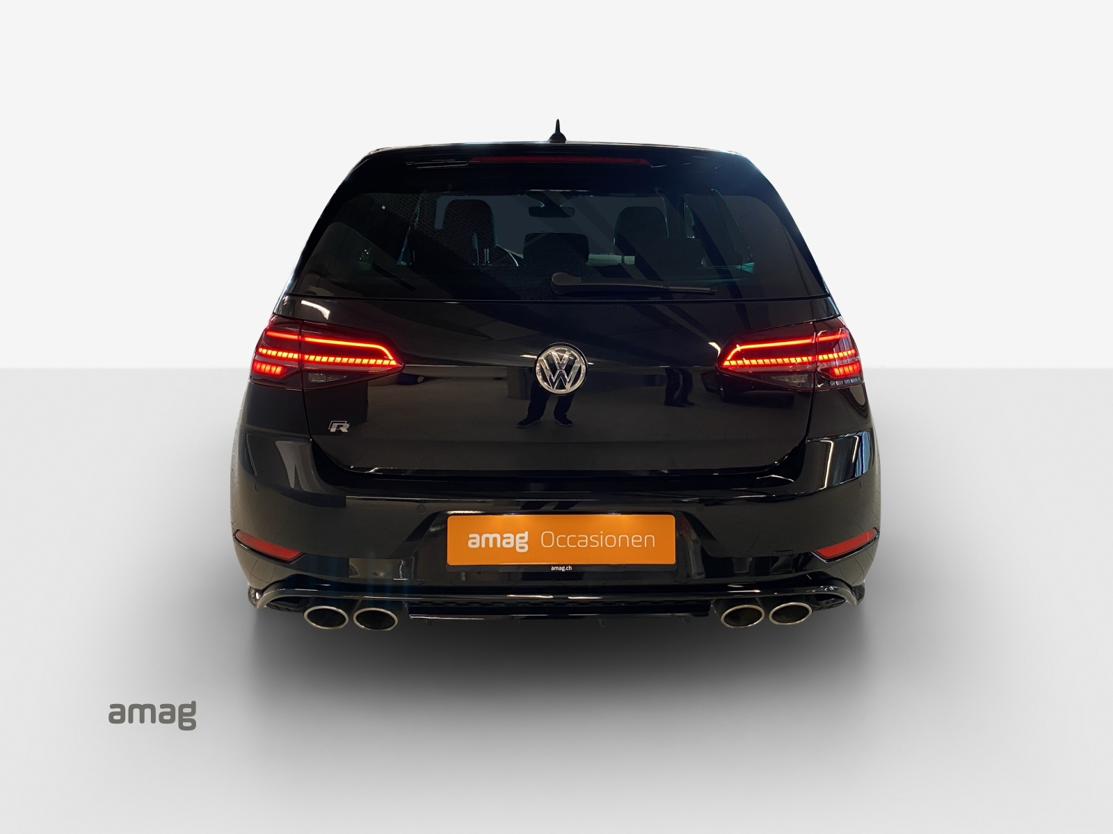 VW Golf 2.0 TSI R 4Motion DSG-image-3