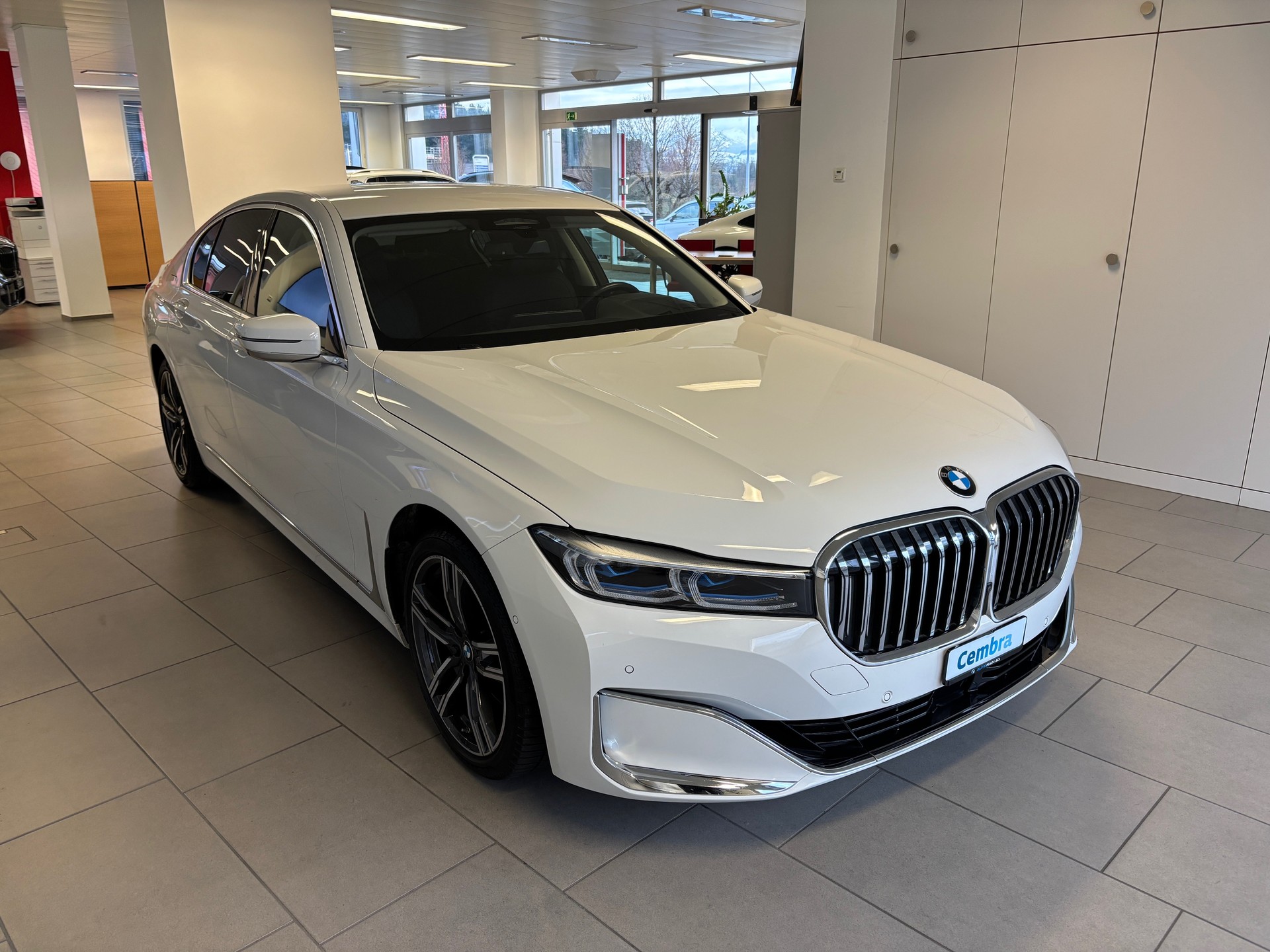 BMW 730d xDrive Steptronic-image-1