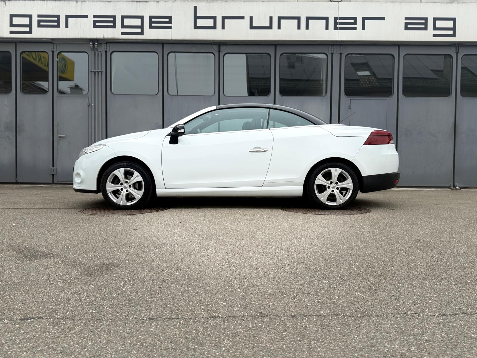 RENAULT Mégane CC 1.4 16V Turbo Dynamique-image-0