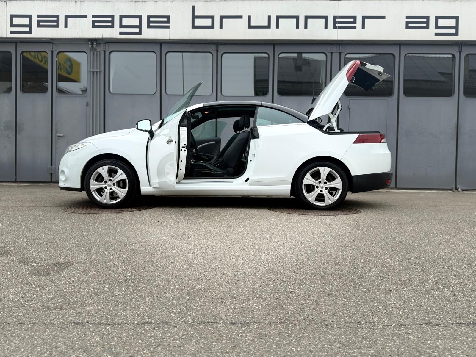 RENAULT Mégane CC 1.4 16V Turbo Dynamique-image-7