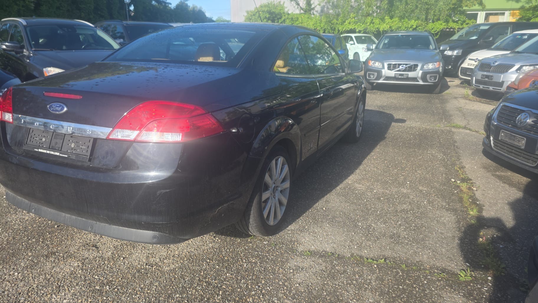 FORD Focus CC 2.0i Pininfarina-image-1