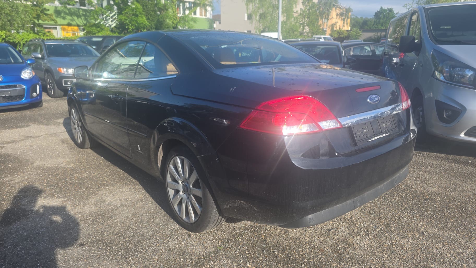 FORD Focus CC 2.0i Pininfarina-image-3