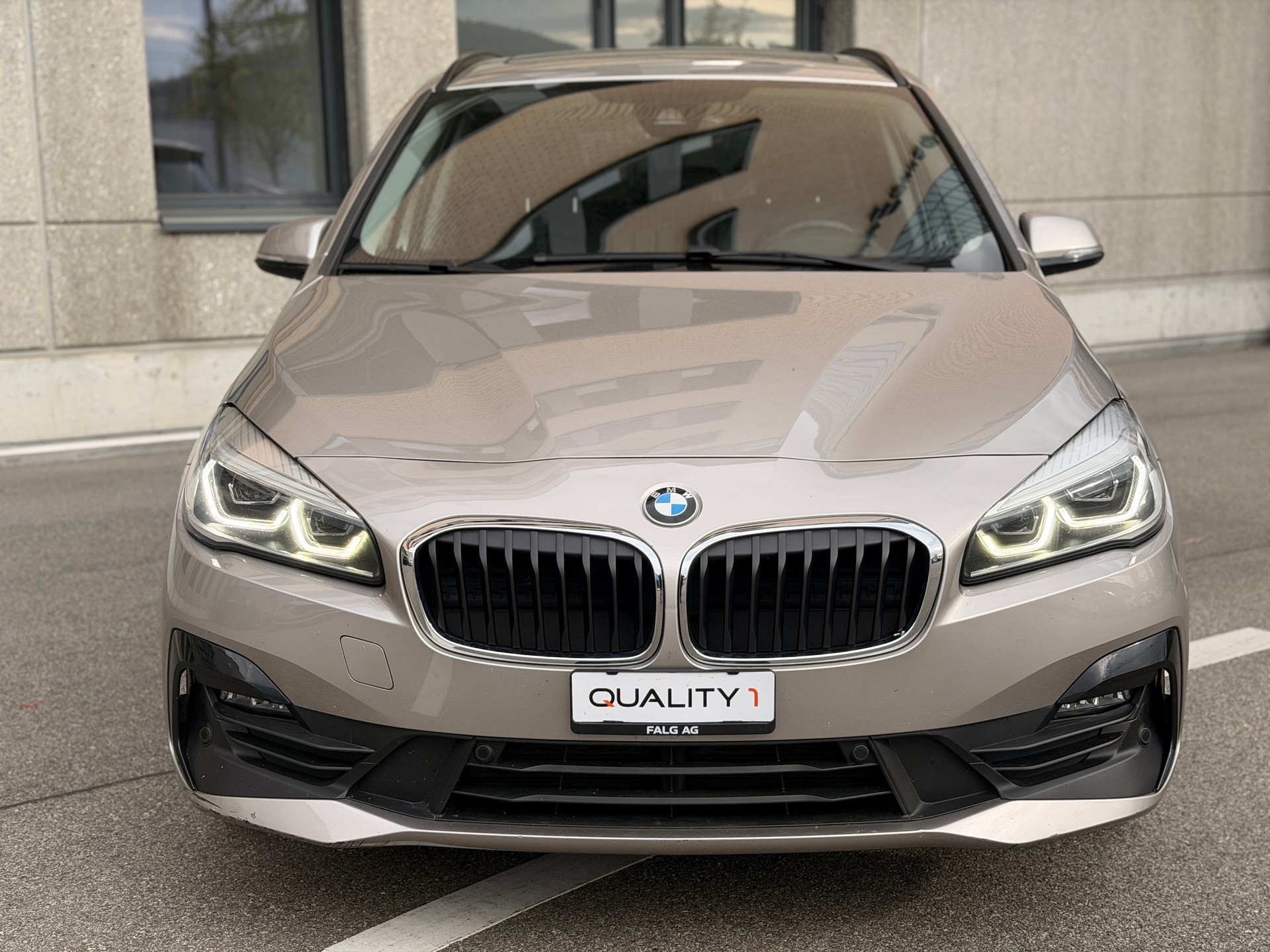 BMW 218d xDrive Gran Tourer Steptronic-image-6