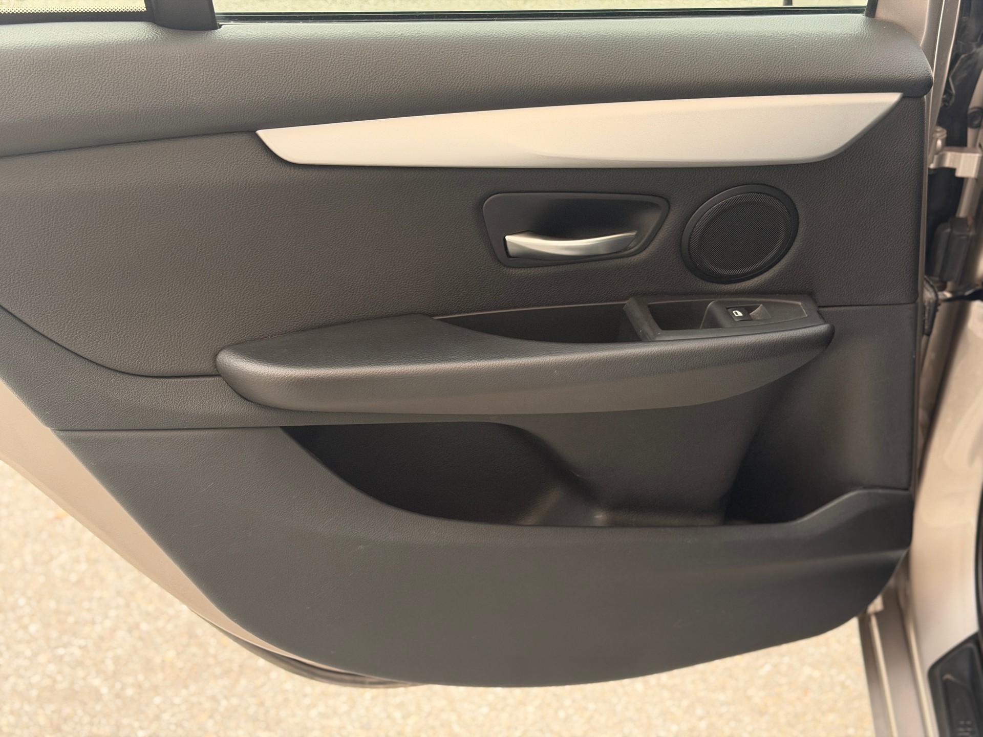 BMW 218d xDrive Gran Tourer Steptronic-image-22