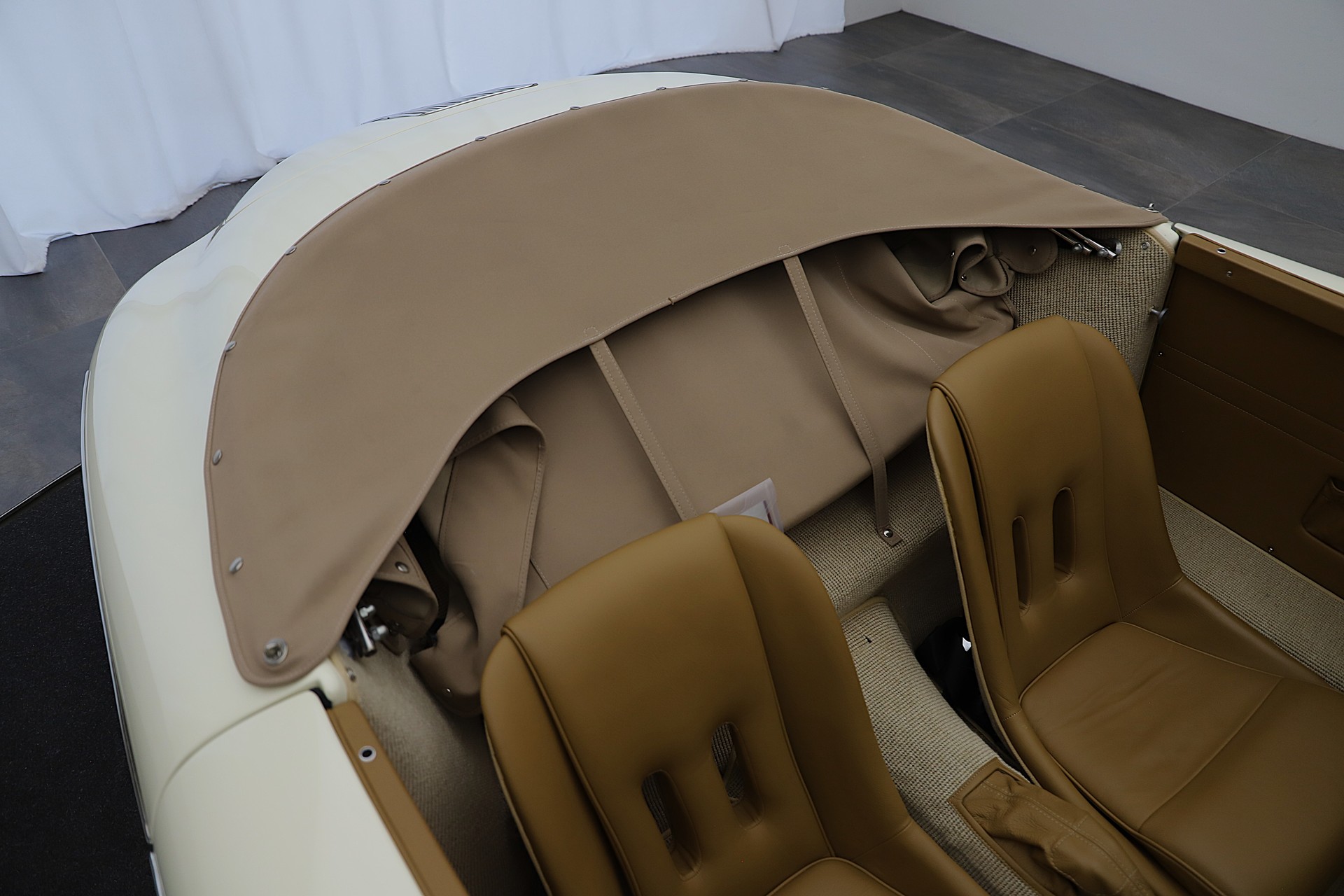 PORSCHE Speedster Replika mit Neuaufbau für CHF 143`000.--image-8