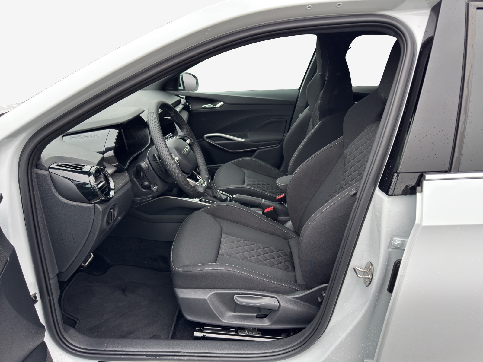 SKODA Fabia 1.5 TSI Dynamic DSG-image-7