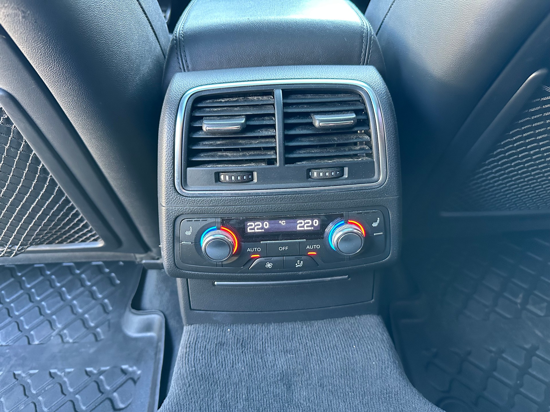 AUDI S 6 Avant ABT R-image-9