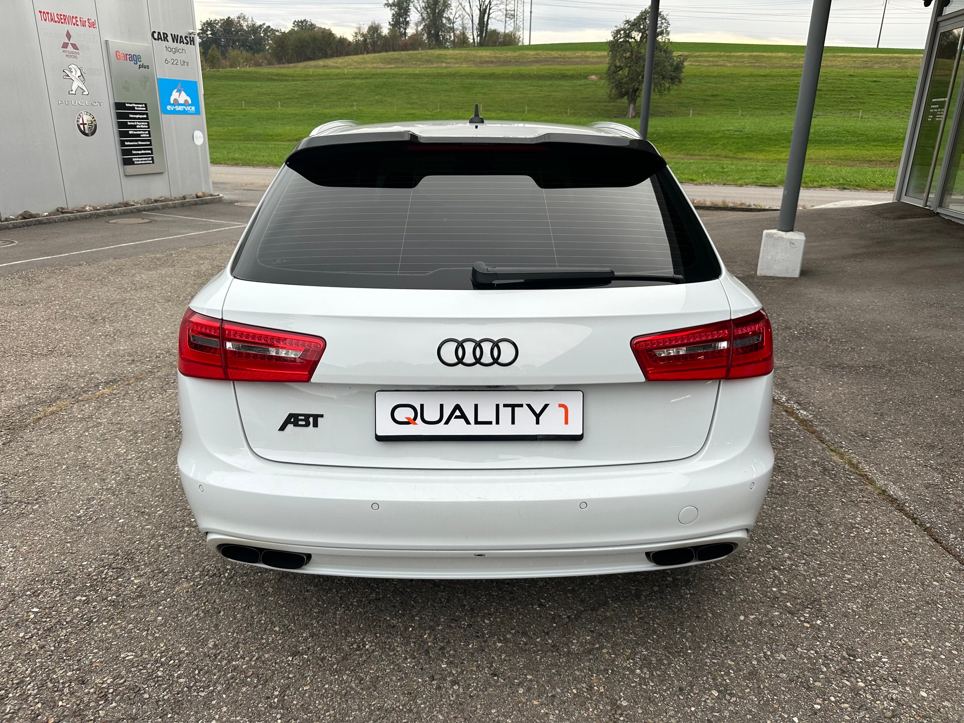 AUDI S 6 Avant ABT R-image-21